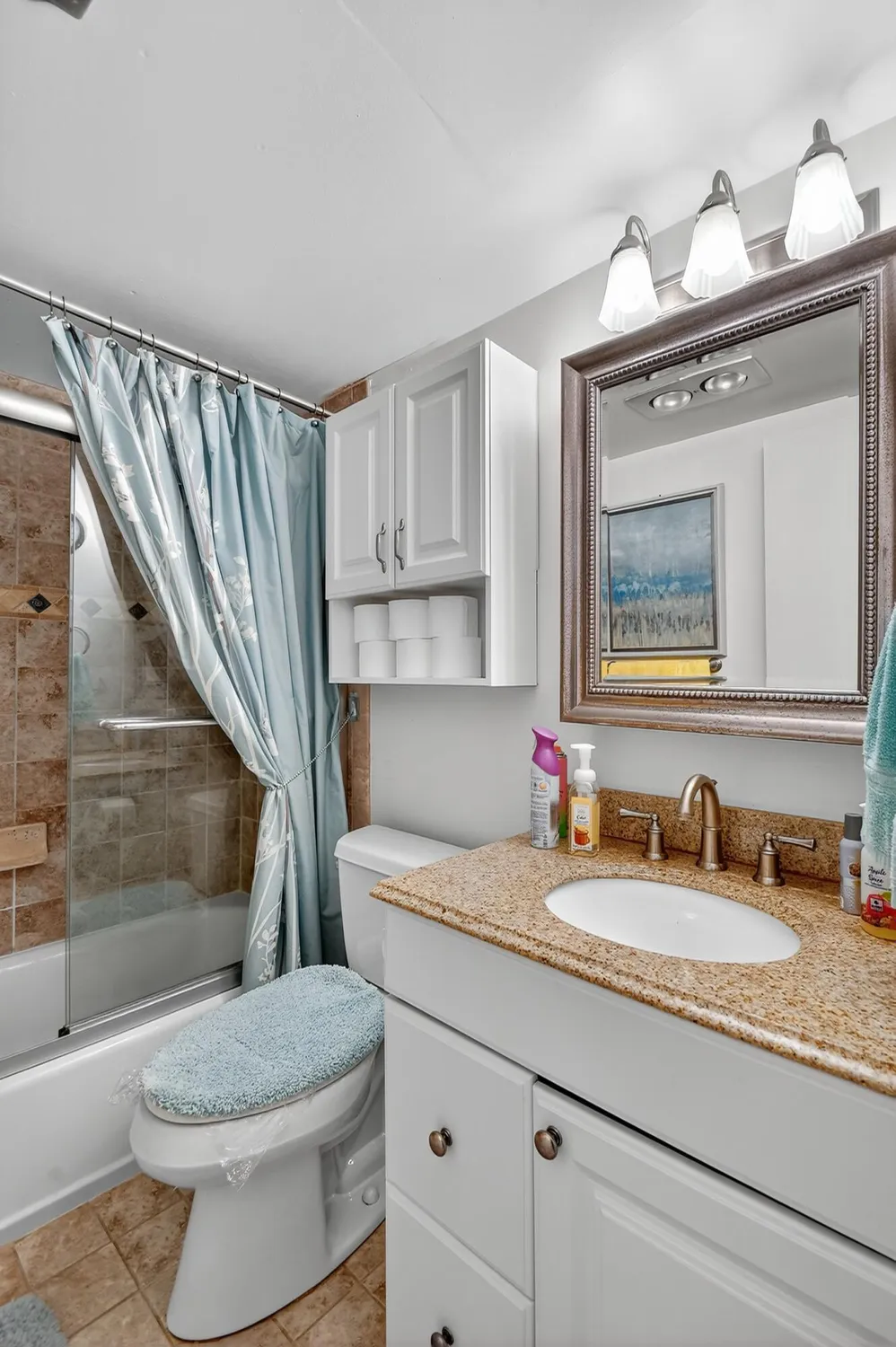 Property Slideshow image 23 of 39 | 204 oxford 300, West Palm Beach, FL, 33417