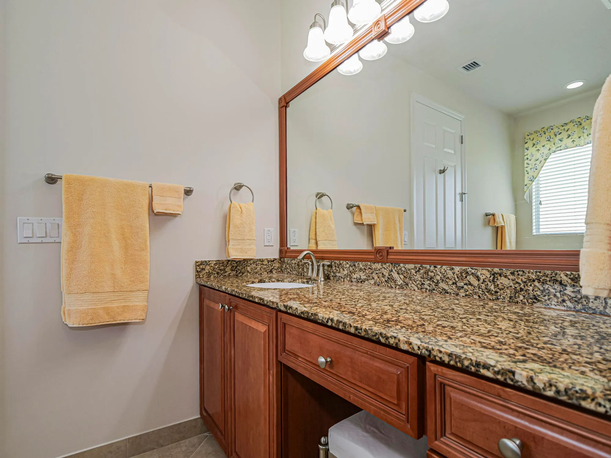Property Slideshow image 19 of 43 | 6264 thames pl, Vero Beach, FL, 32966