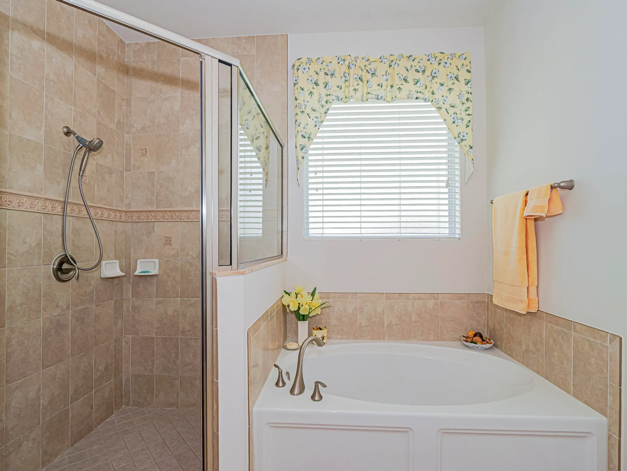 Property Slideshow image 20 of 43 | 6264 thames pl, Vero Beach, FL, 32966