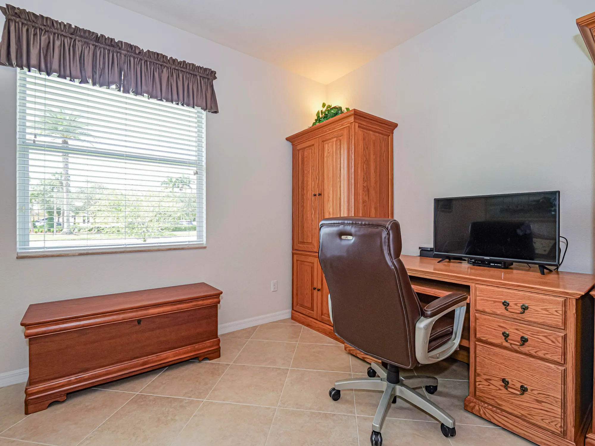 Property Slideshow image 25 of 43 | 6264 thames pl, Vero Beach, FL, 32966