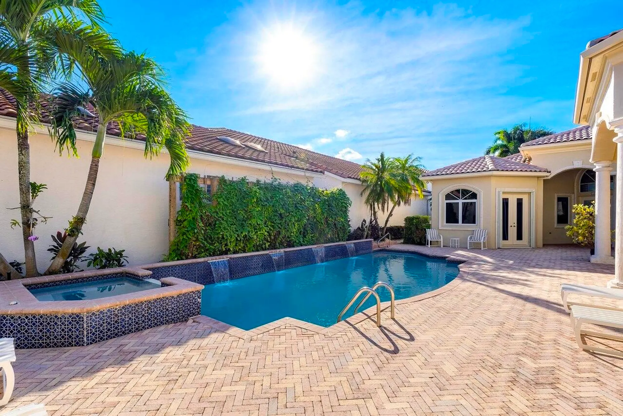 Property Slideshow image 17 of 103 | 23 island dr, Boynton Beach, FL, 33436