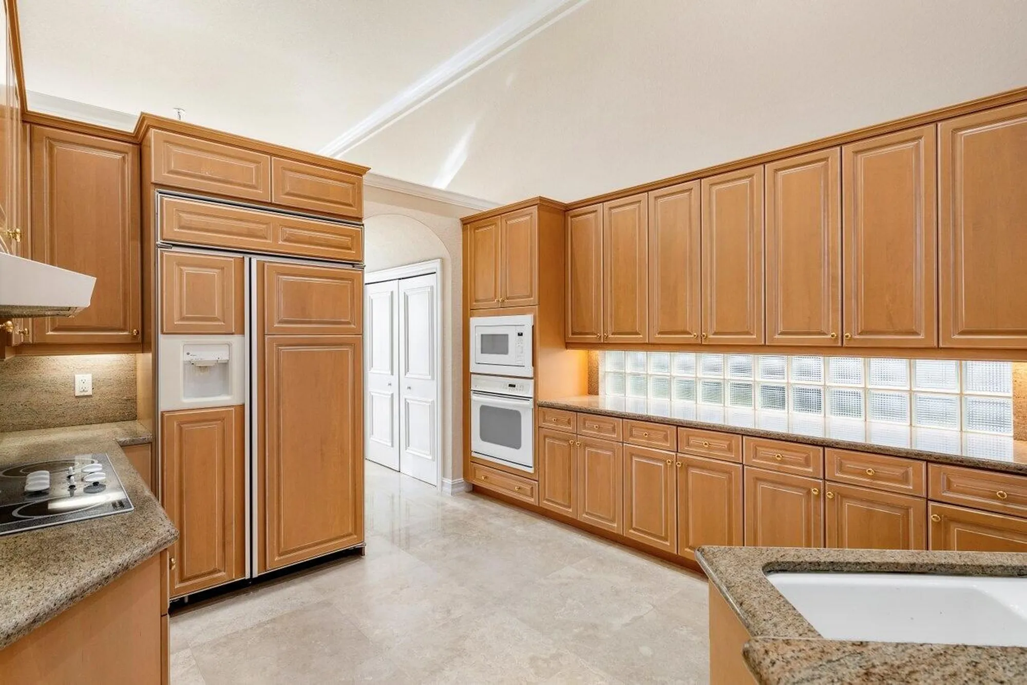 Property Slideshow image 29 of 103 | 23 island dr, Boynton Beach, FL, 33436