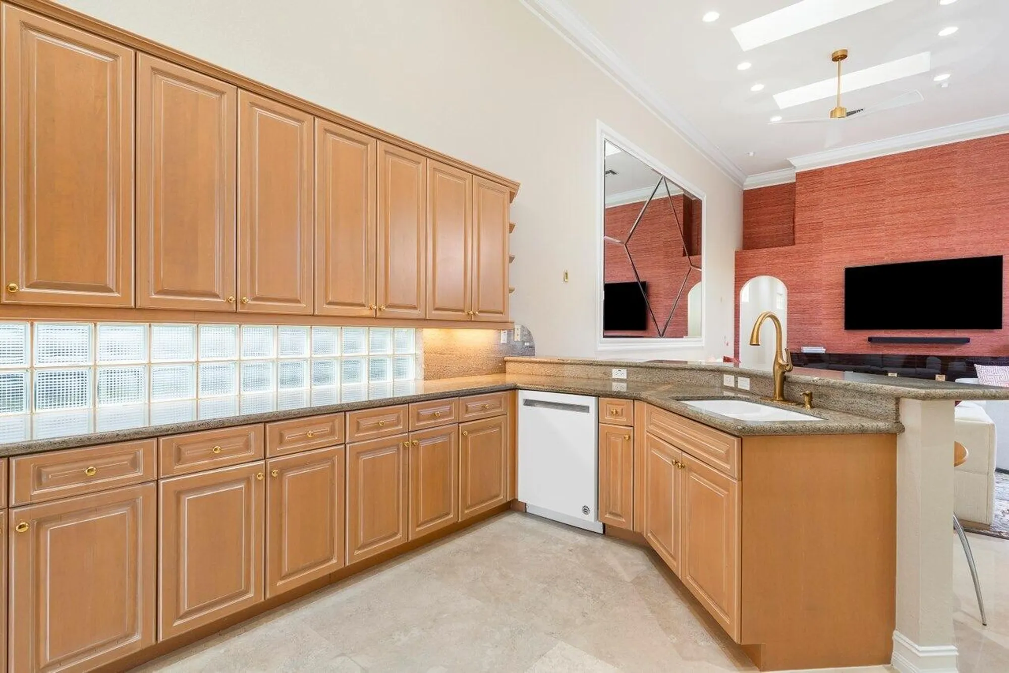 Property Slideshow image 30 of 103 | 23 island dr, Boynton Beach, FL, 33436