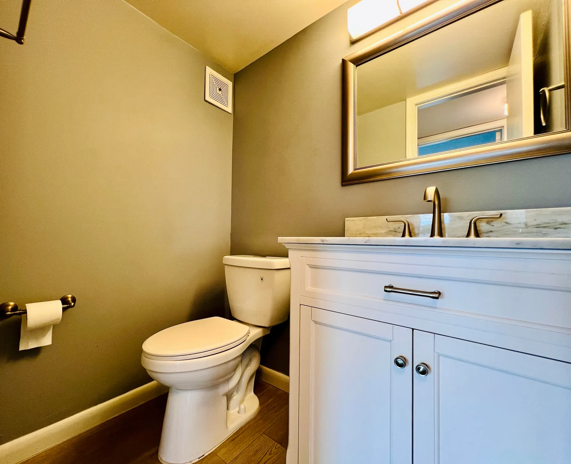 Property Slideshow image 5 of 18 | 260 dorchester k, West Palm Beach, FL, 33417