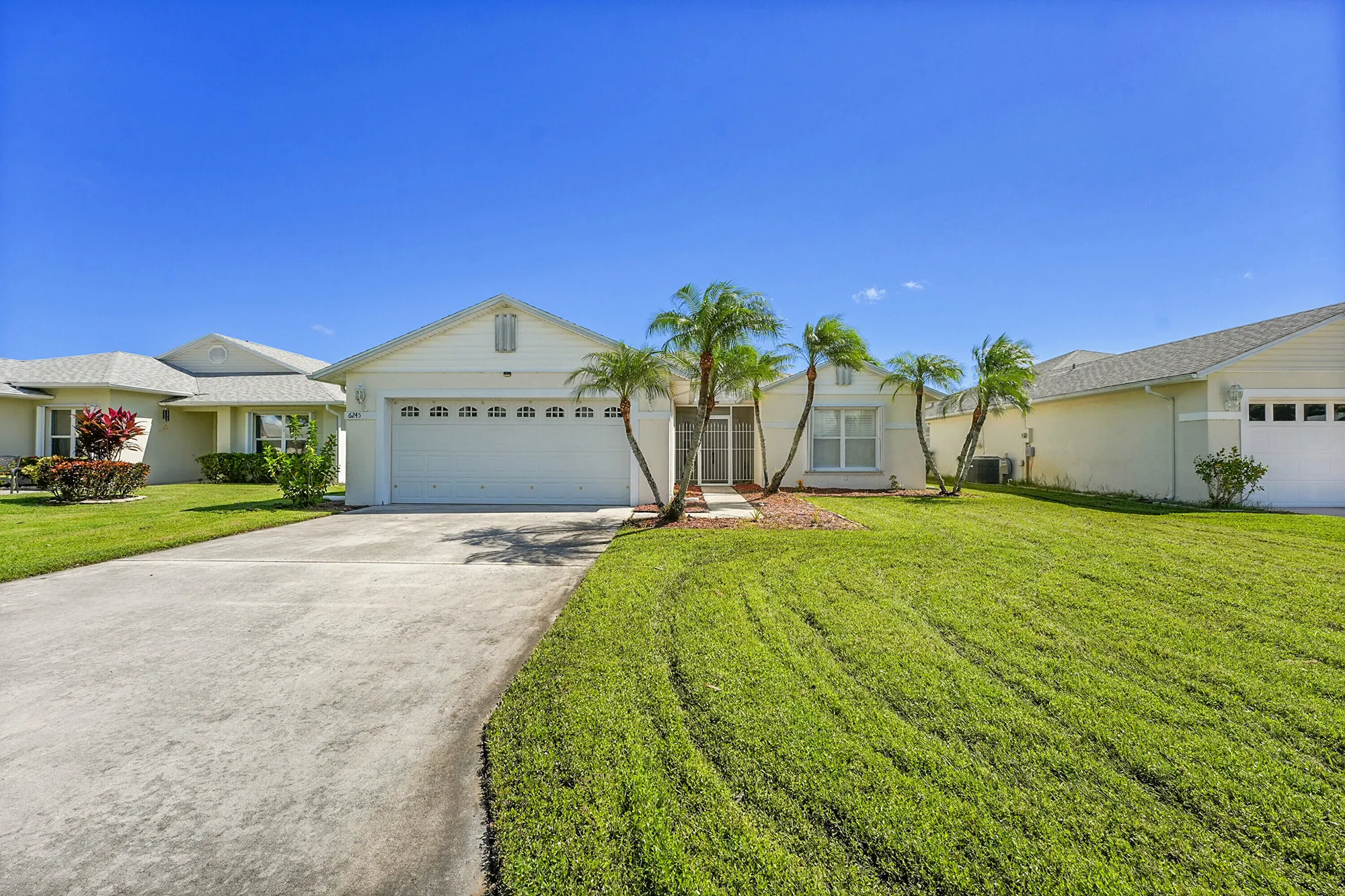 Property Slideshow image 2 of 29 | 6245 alexandria cir, Fort Pierce, FL, 34982