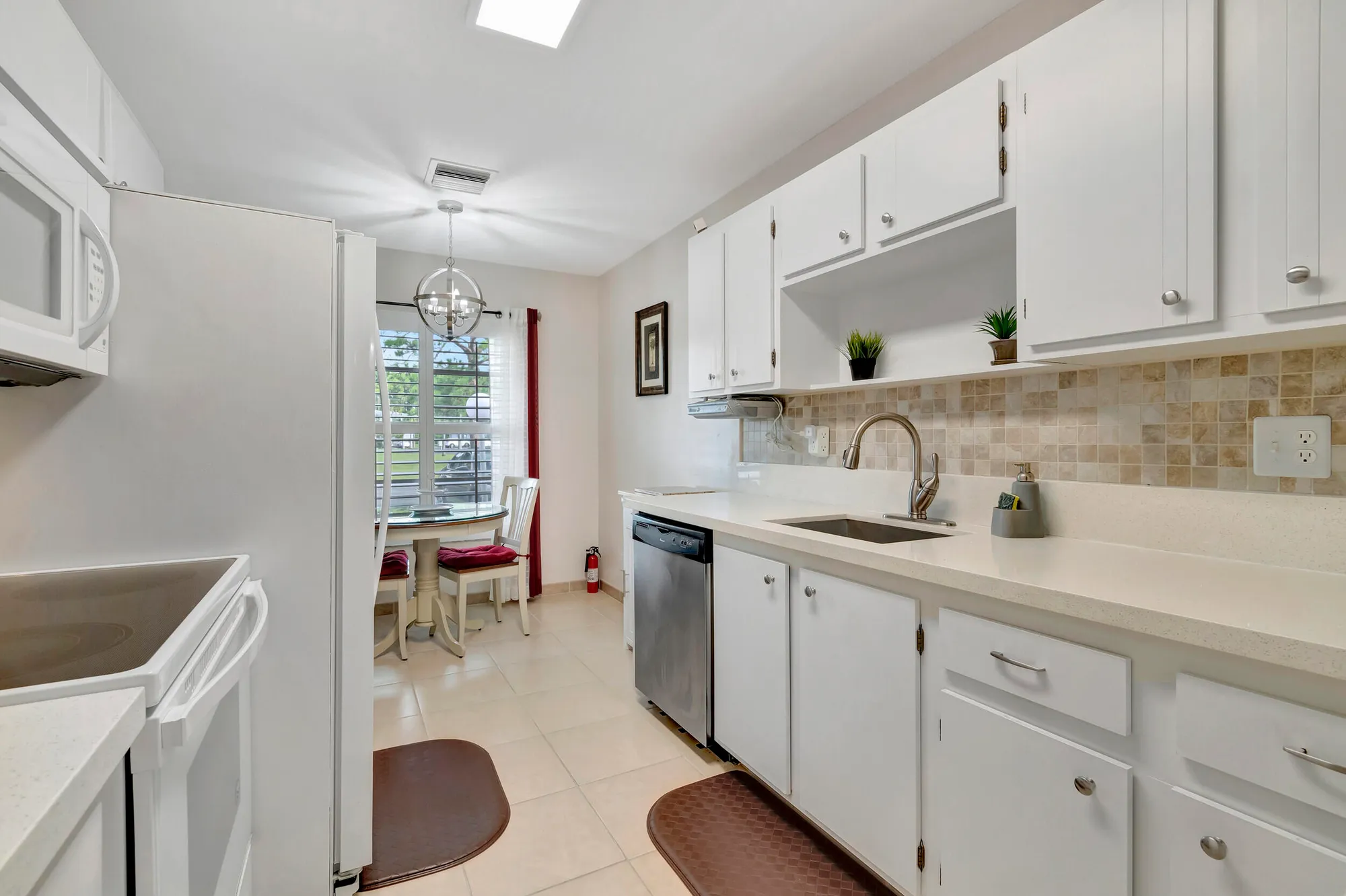 Property Slideshow image 9 of 48 | 5094 privet pl b, Delray Beach, FL, 33484