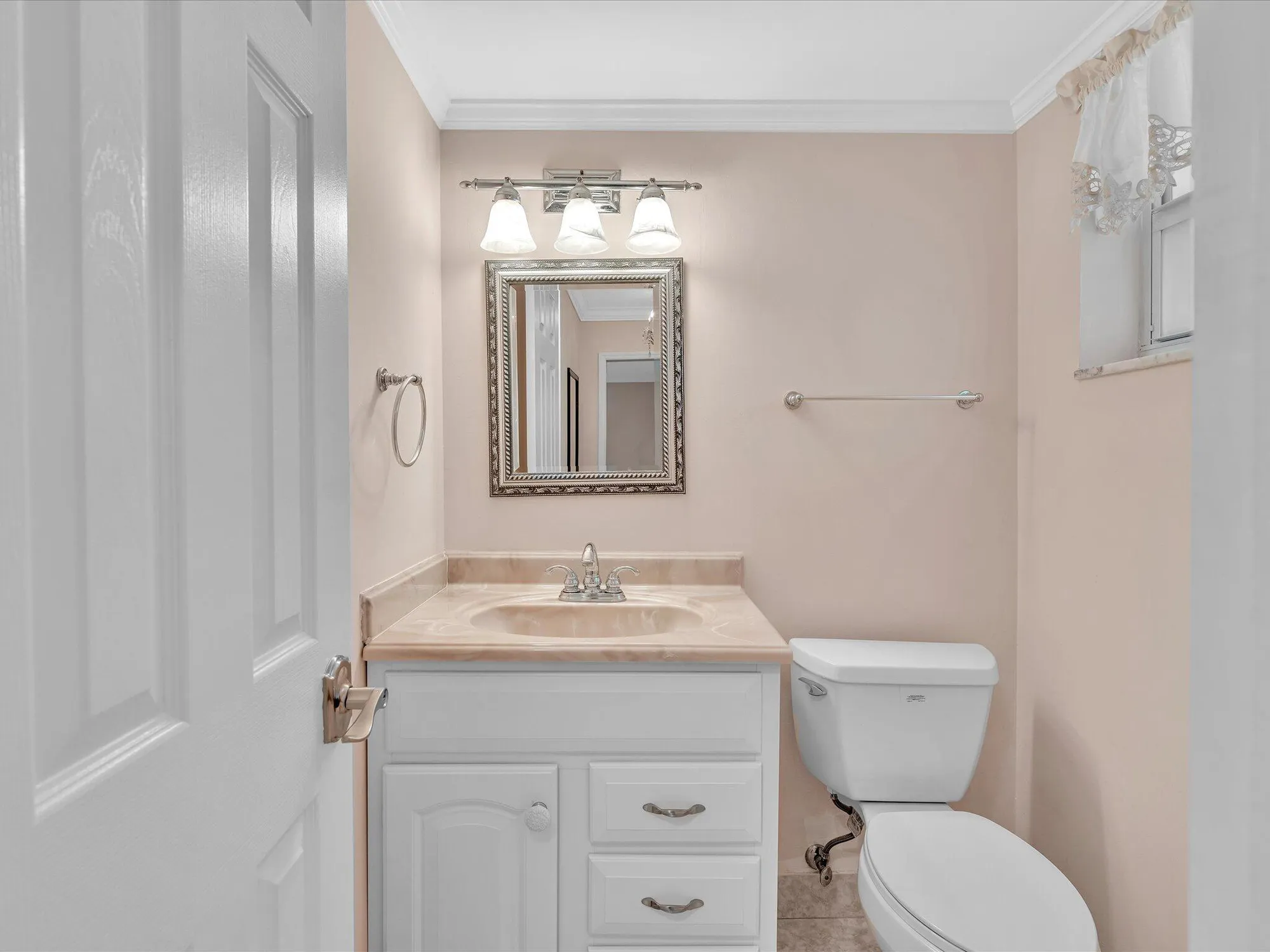 Property Slideshow image 12 of 52 | 33 colonial club dr apt 203, Boynton Beach, FL, 33435