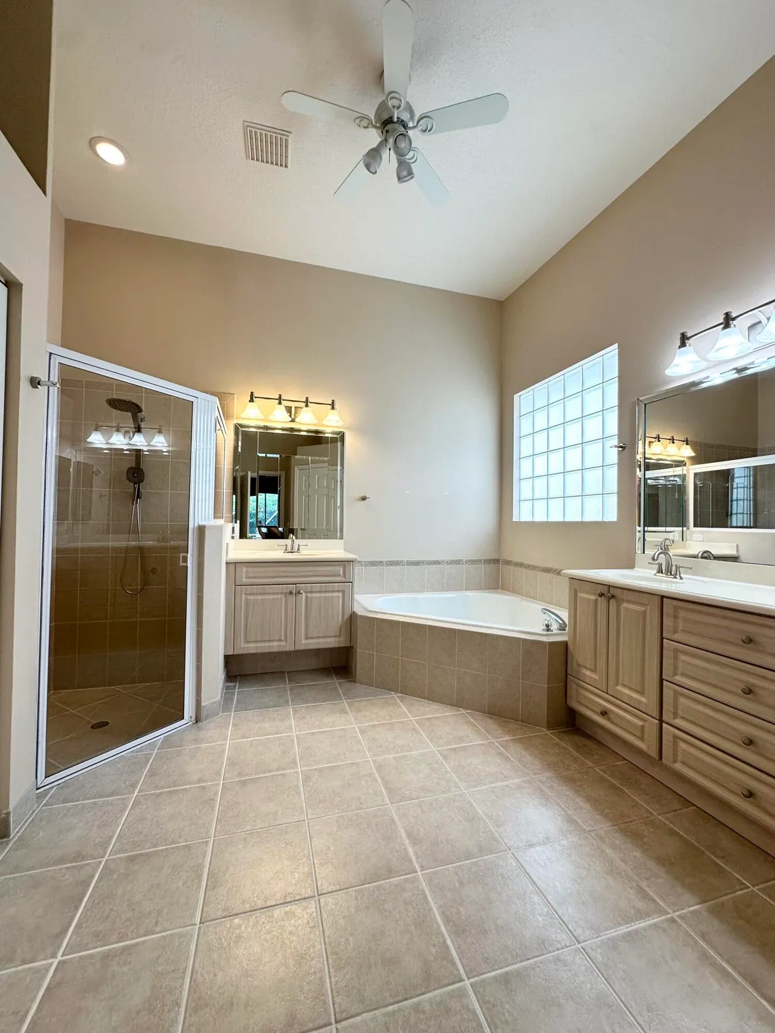 Property Slideshow image 20 of 44 | 7252 demedici cir, Delray Beach, FL, 33446