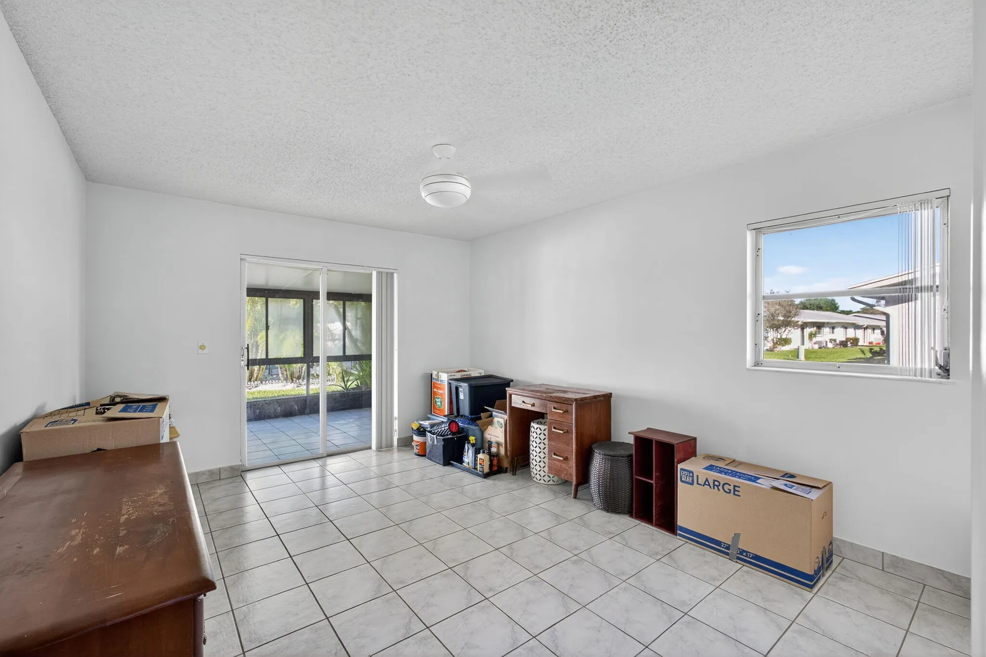 Property Slideshow image 18 of 48 | 3411 americo dr, West Palm Beach, FL, 33417