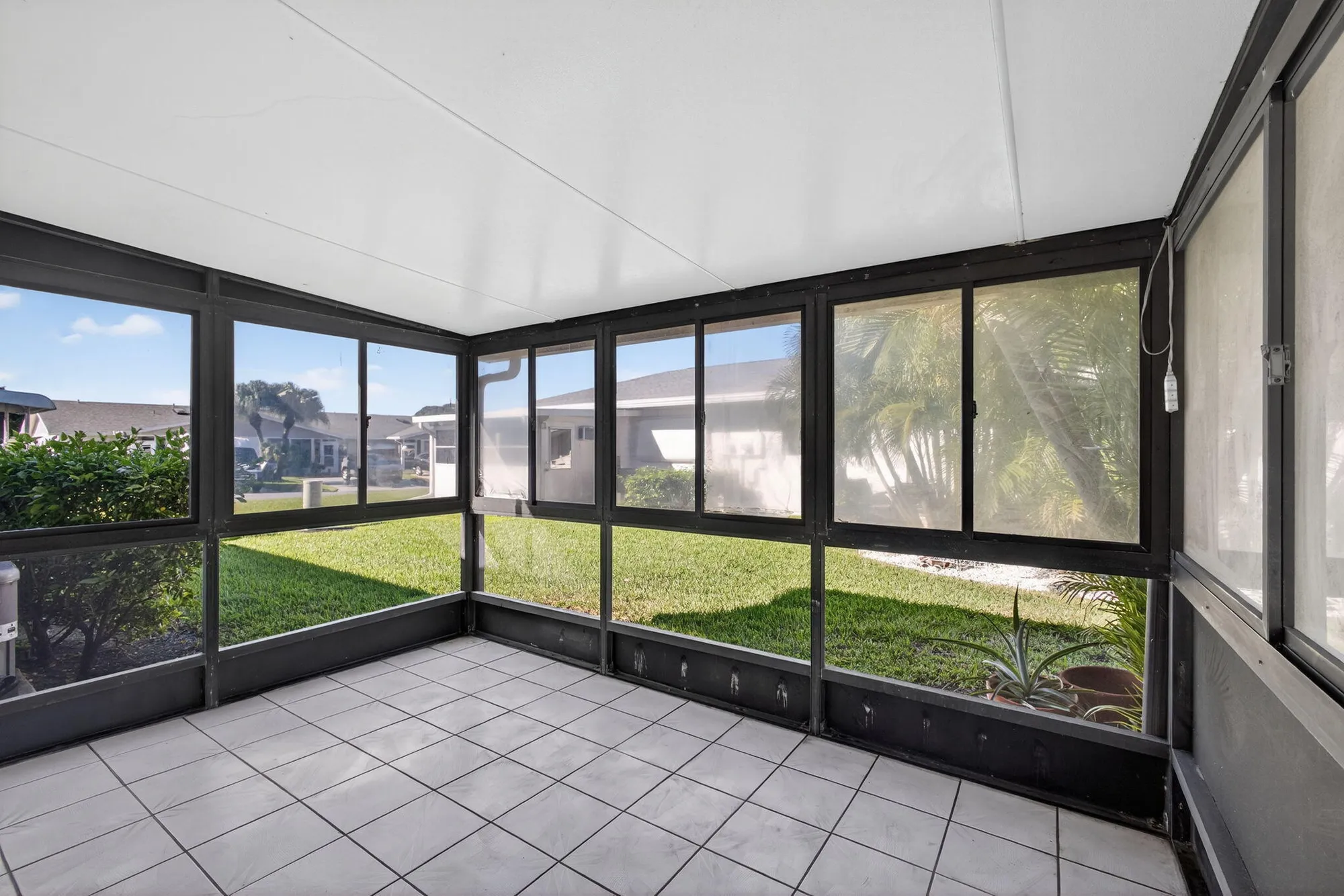 Property Slideshow image 23 of 48 | 3411 americo dr, West Palm Beach, FL, 33417