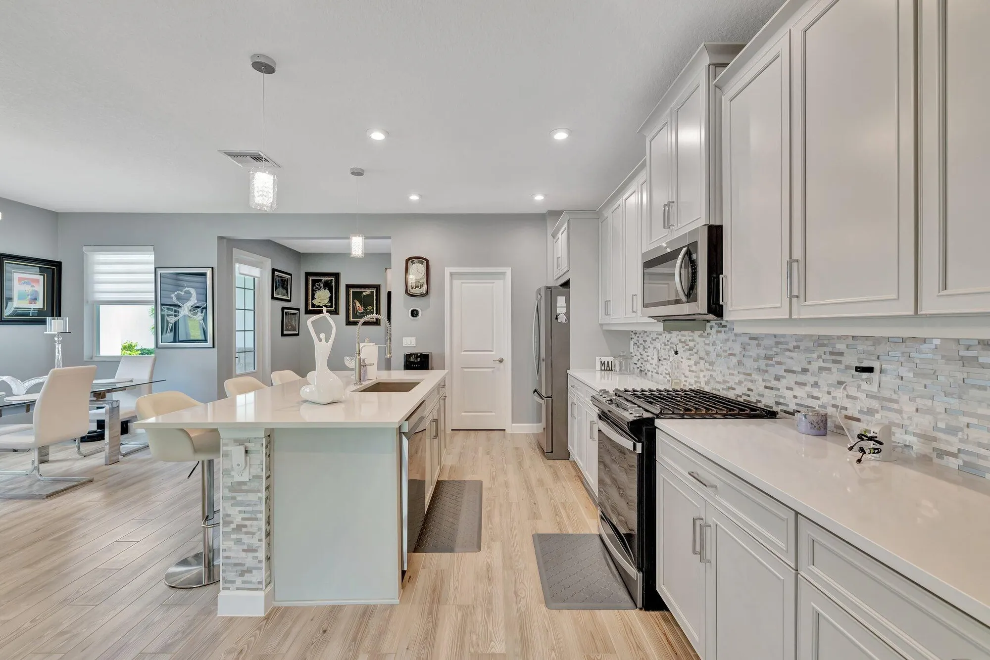 Property Slideshow image 9 of 131 | 11527 sw viridian blvd, Port Saint Lucie, FL, 34987