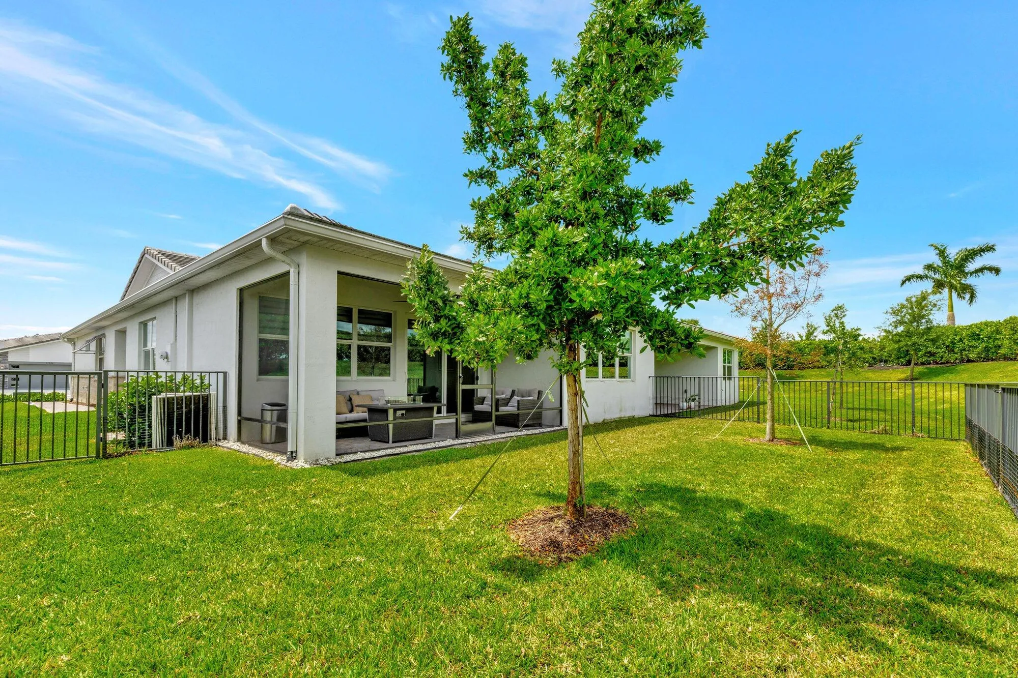 Property Slideshow image 37 of 131 | 11527 sw viridian blvd, Port Saint Lucie, FL, 34987