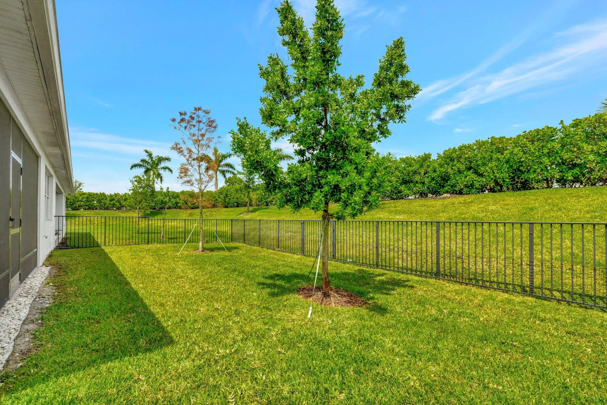 Property Slideshow image 38 of 131 | 11527 sw viridian blvd, Port Saint Lucie, FL, 34987