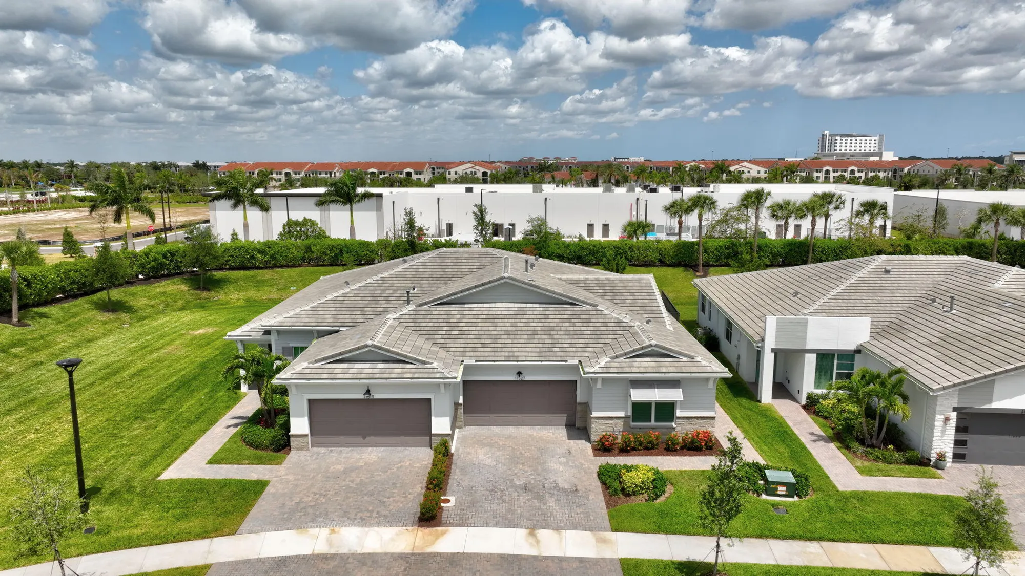 Property Slideshow image 40 of 131 | 11527 sw viridian blvd, Port Saint Lucie, FL, 34987
