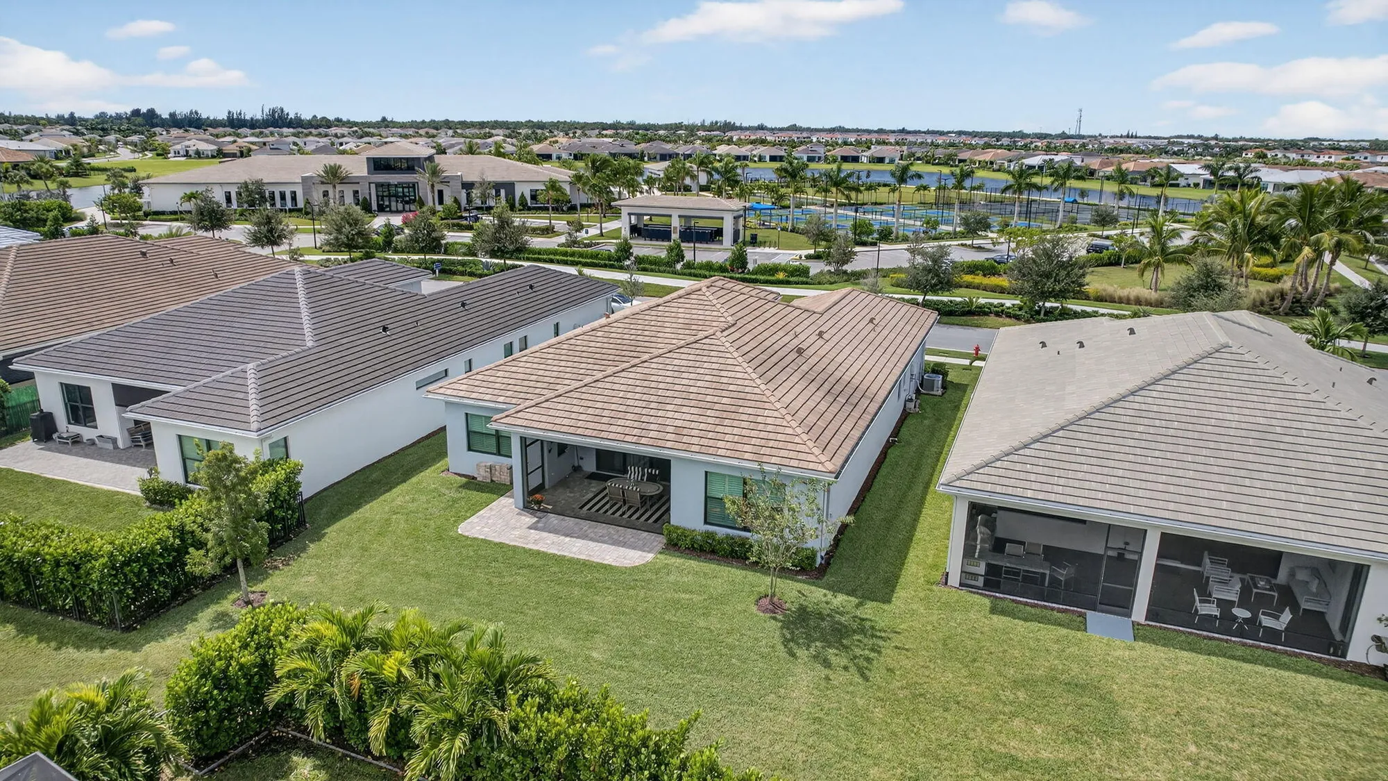 Property Slideshow image 73 of 124 | 15745 cresswind pl, Westlake, FL, 33470