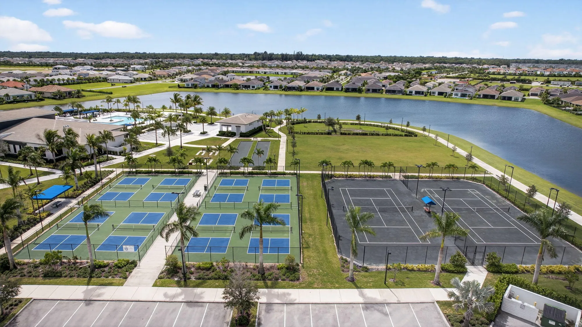 Property Slideshow image 75 of 124 | 15745 cresswind pl, Westlake, FL, 33470