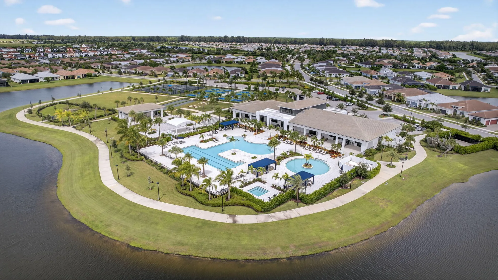 Property Slideshow image 84 of 124 | 15745 cresswind pl, Westlake, FL, 33470