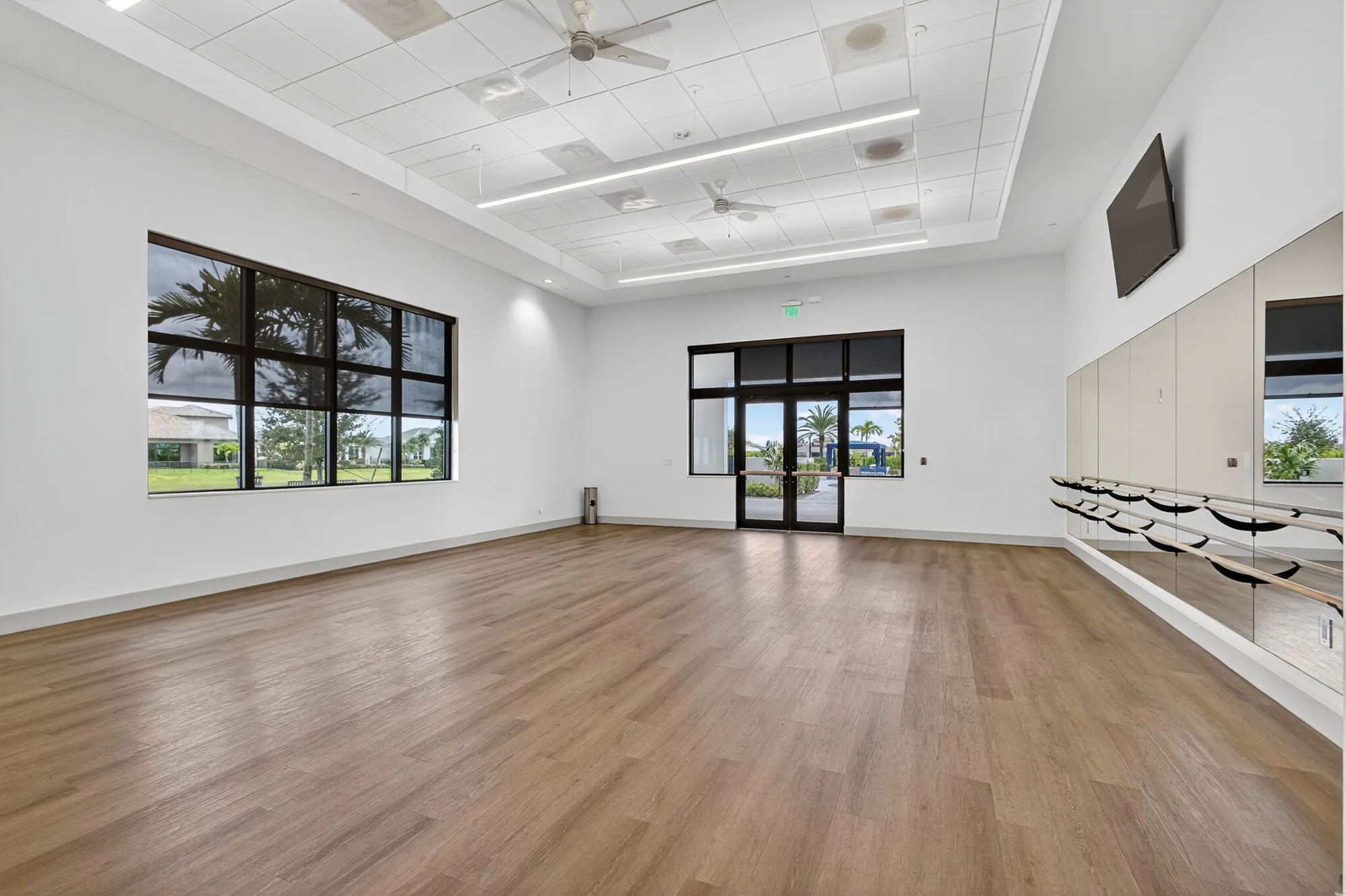 Property Slideshow image 96 of 124 | 15745 cresswind pl, Westlake, FL, 33470