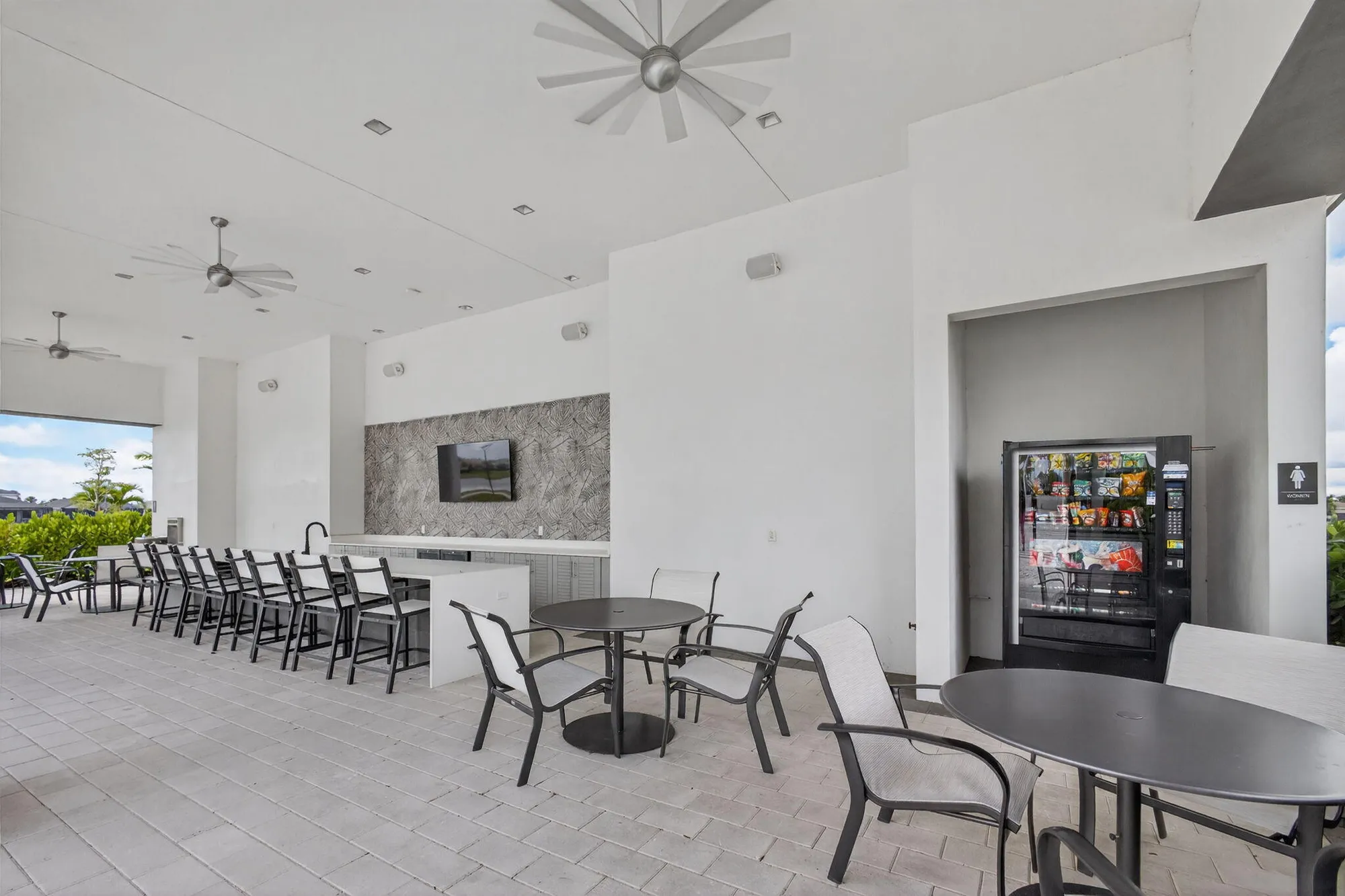 Property Slideshow image 116 of 124 | 15745 cresswind pl, Westlake, FL, 33470