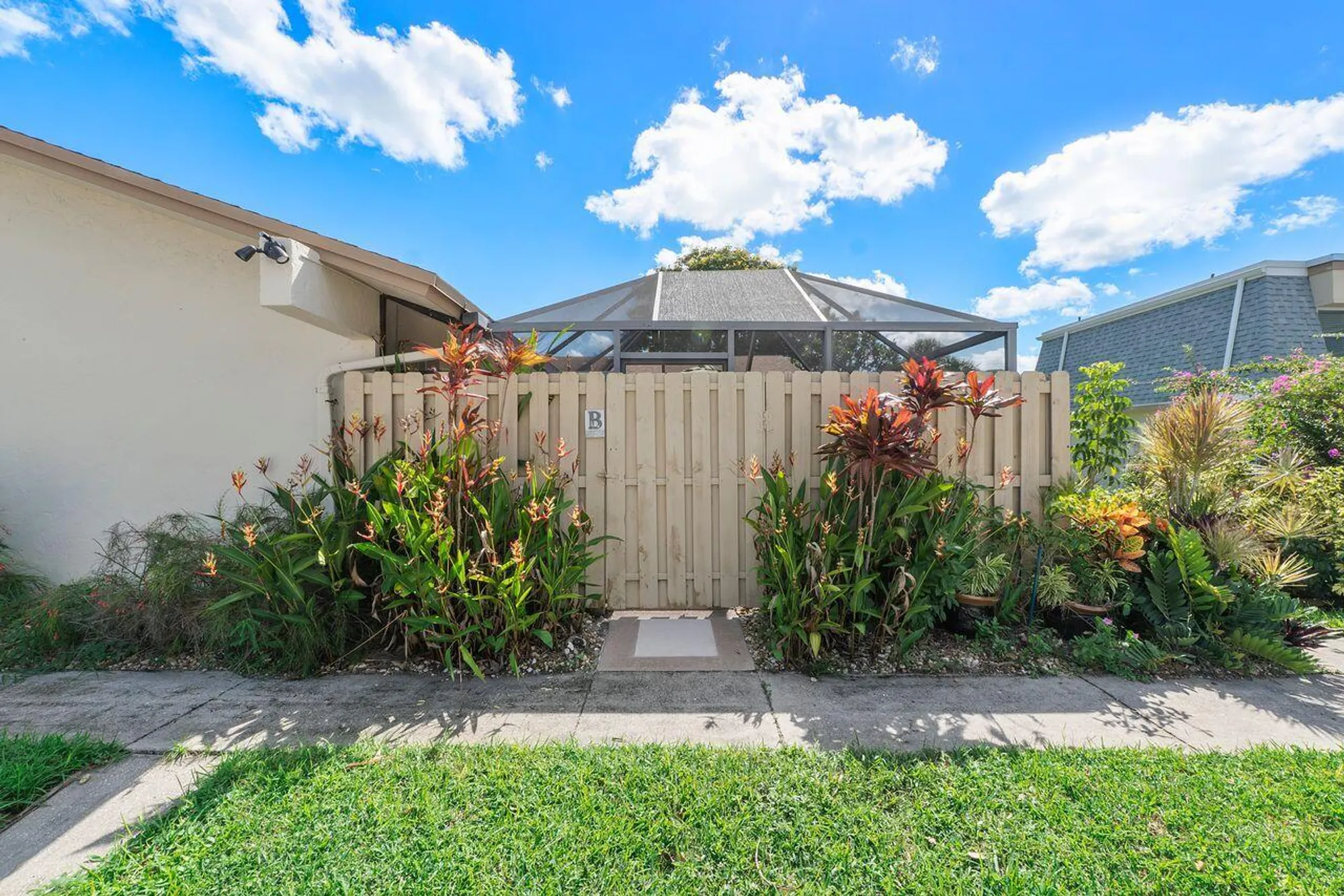 Property Slideshow image 28 of 35 | 2654 nw 7th ct b, Delray Beach, FL, 33445