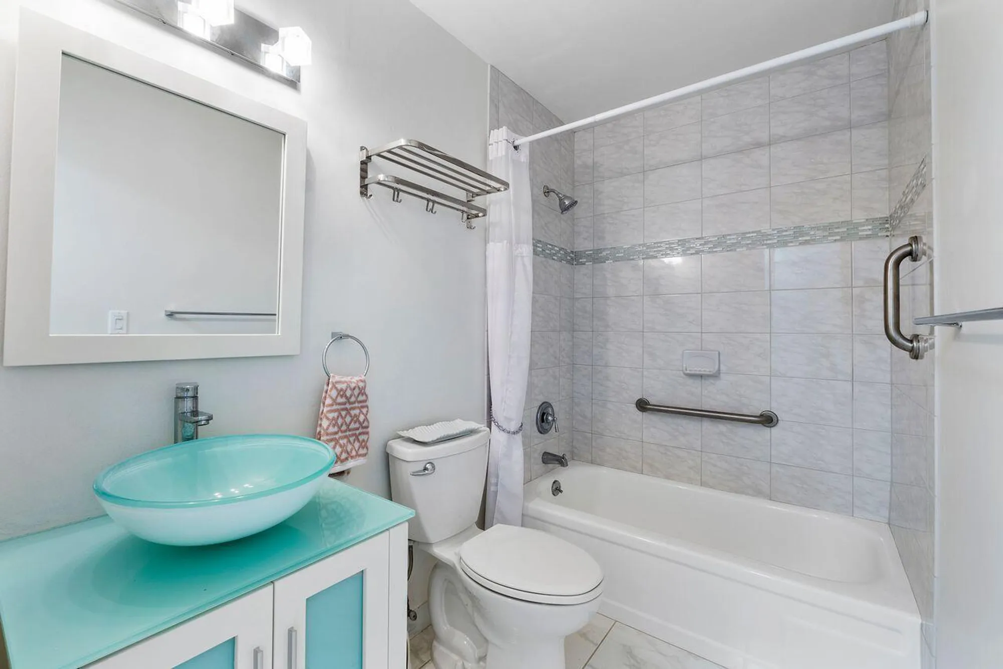 Property Slideshow image 24 of 35 | 2654 nw 7th ct b, Delray Beach, FL, 33445