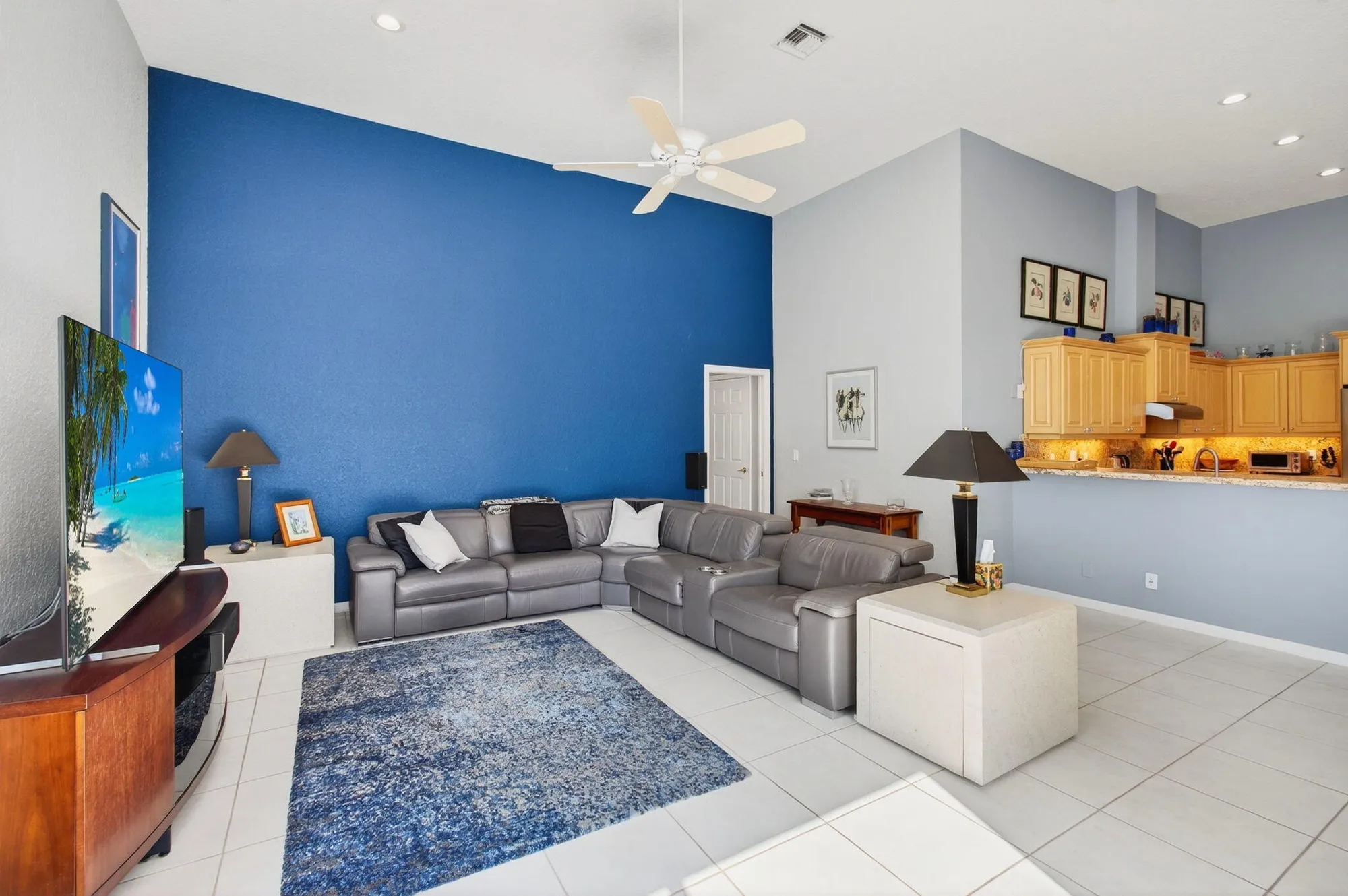 Property Slideshow image 19 of 63 | 11231 golfridge ln, Boynton Beach, FL, 33437