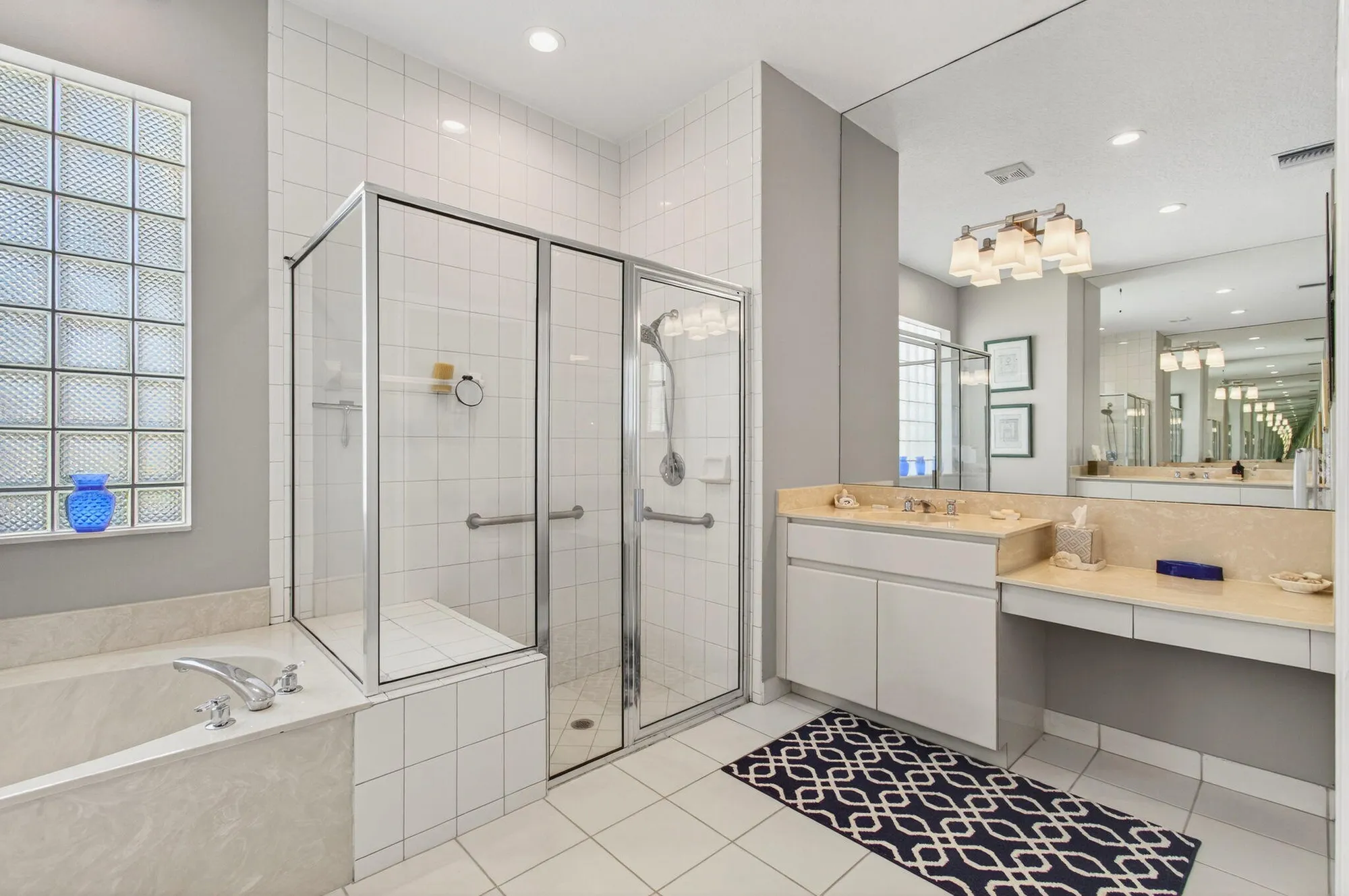 Property Slideshow image 28 of 63 | 11231 golfridge ln, Boynton Beach, FL, 33437