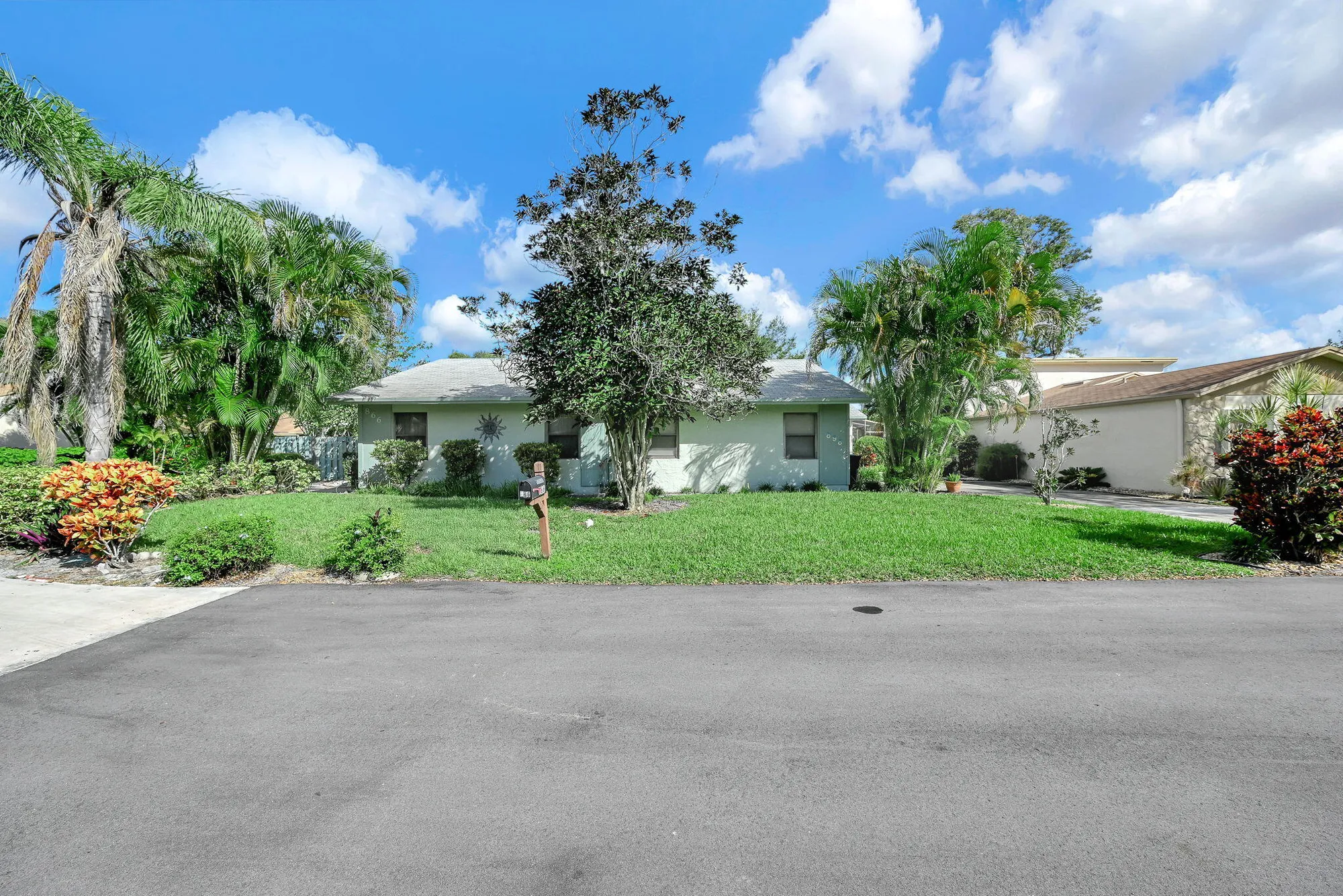 Property Slideshow image 70 of 72 | 866 nw 25th ave, Delray Beach, FL, 33445