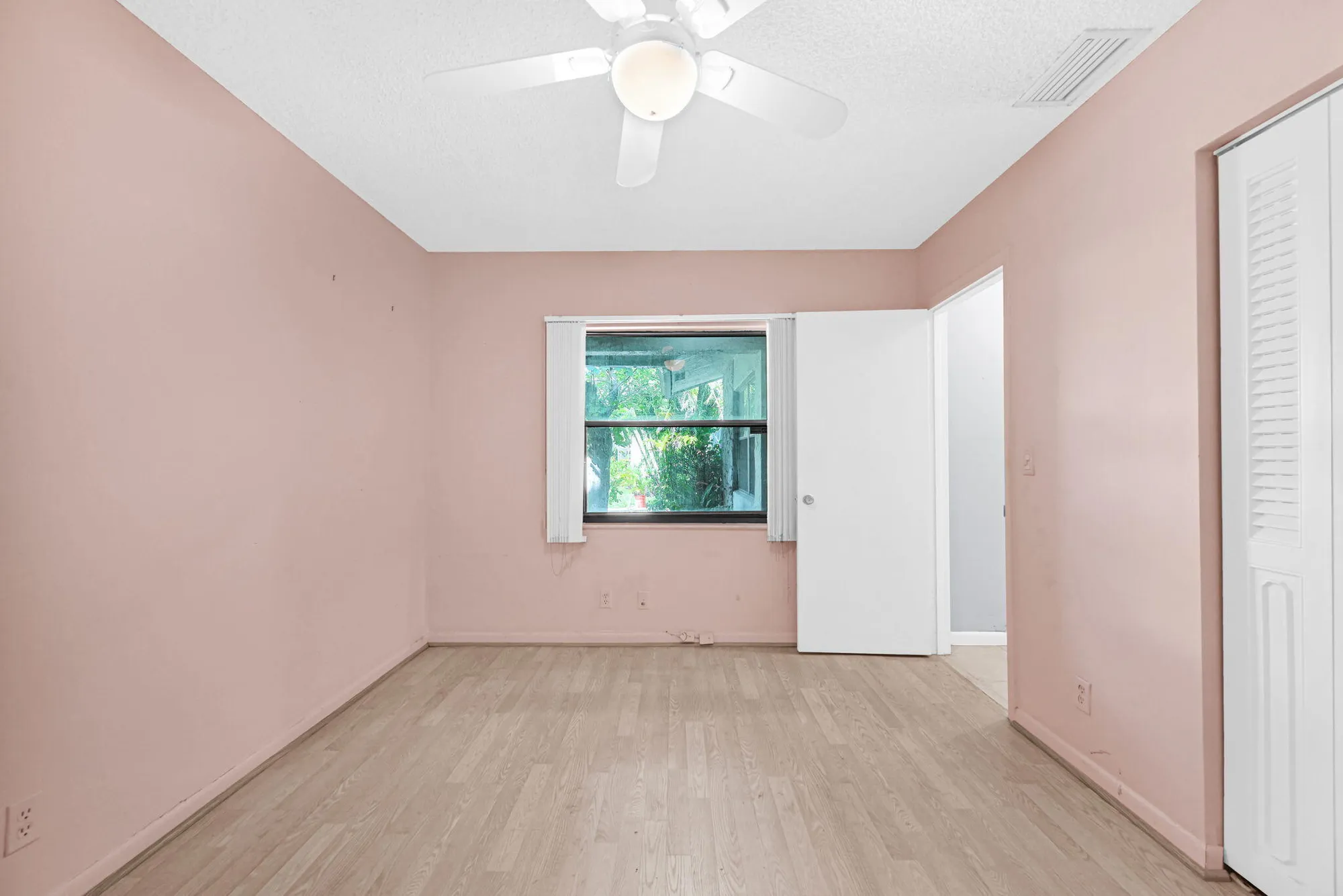 Property Slideshow image 43 of 72 | 866 nw 25th ave, Delray Beach, FL, 33445