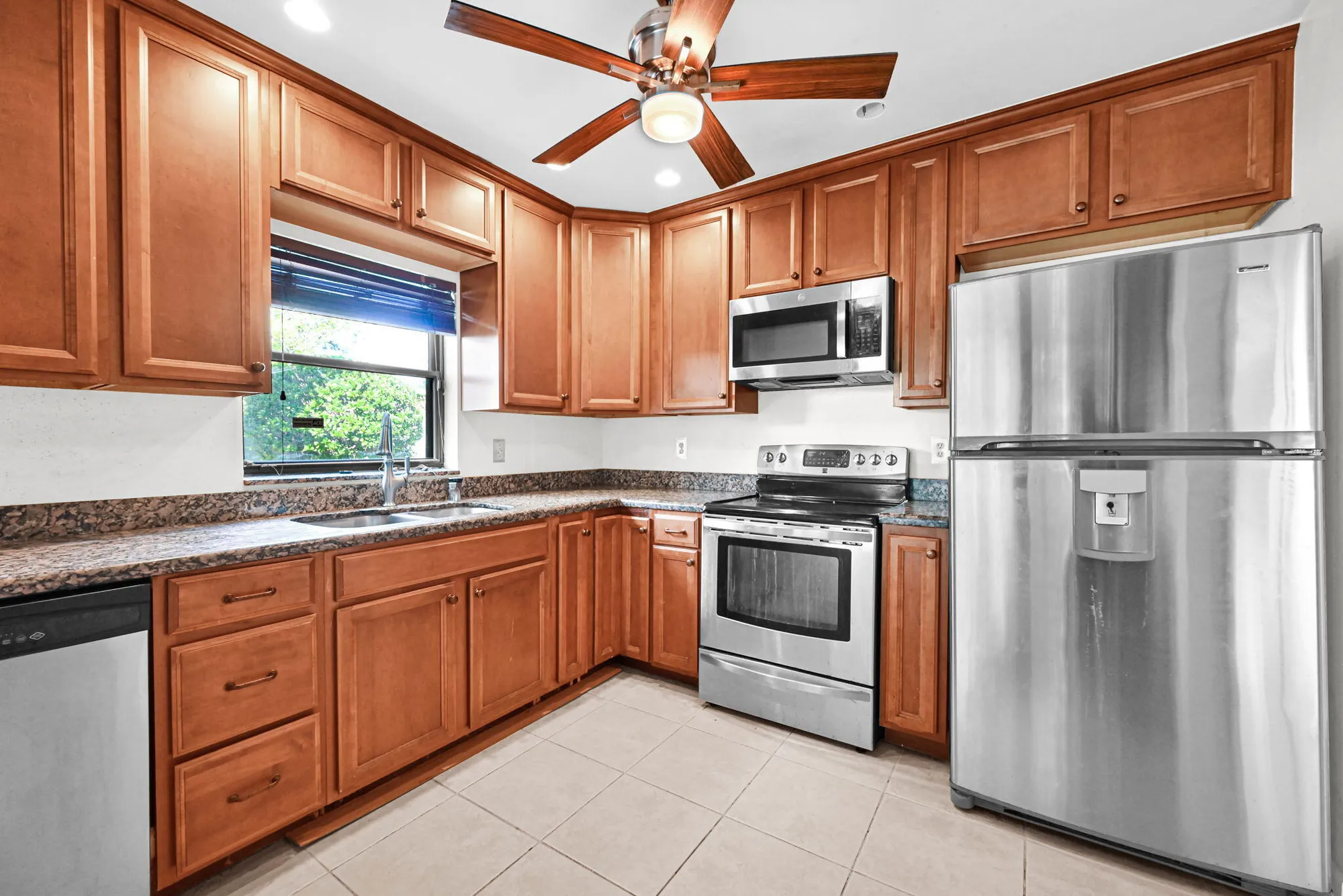 Property Slideshow image 4 of 72 | 866 nw 25th ave, Delray Beach, FL, 33445
