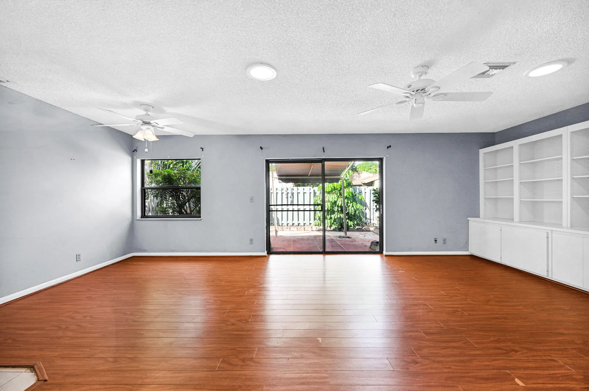 Property Slideshow image 13 of 72 | 866 nw 25th ave, Delray Beach, FL, 33445