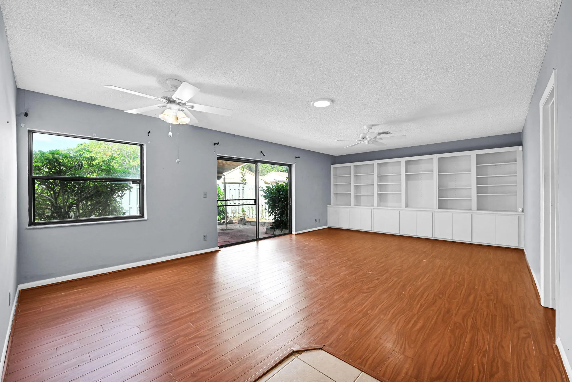 Property Slideshow image 12 of 72 | 866 nw 25th ave, Delray Beach, FL, 33445