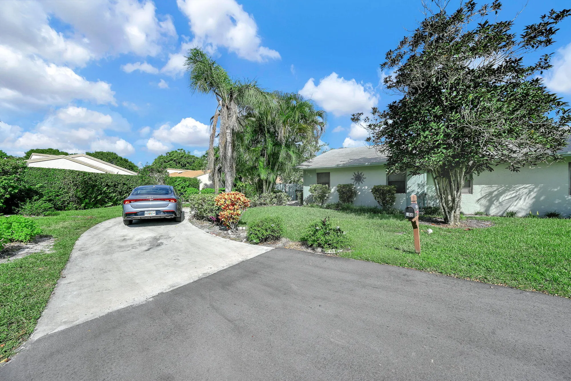 Property Slideshow image 68 of 72 | 866 nw 25th ave, Delray Beach, FL, 33445