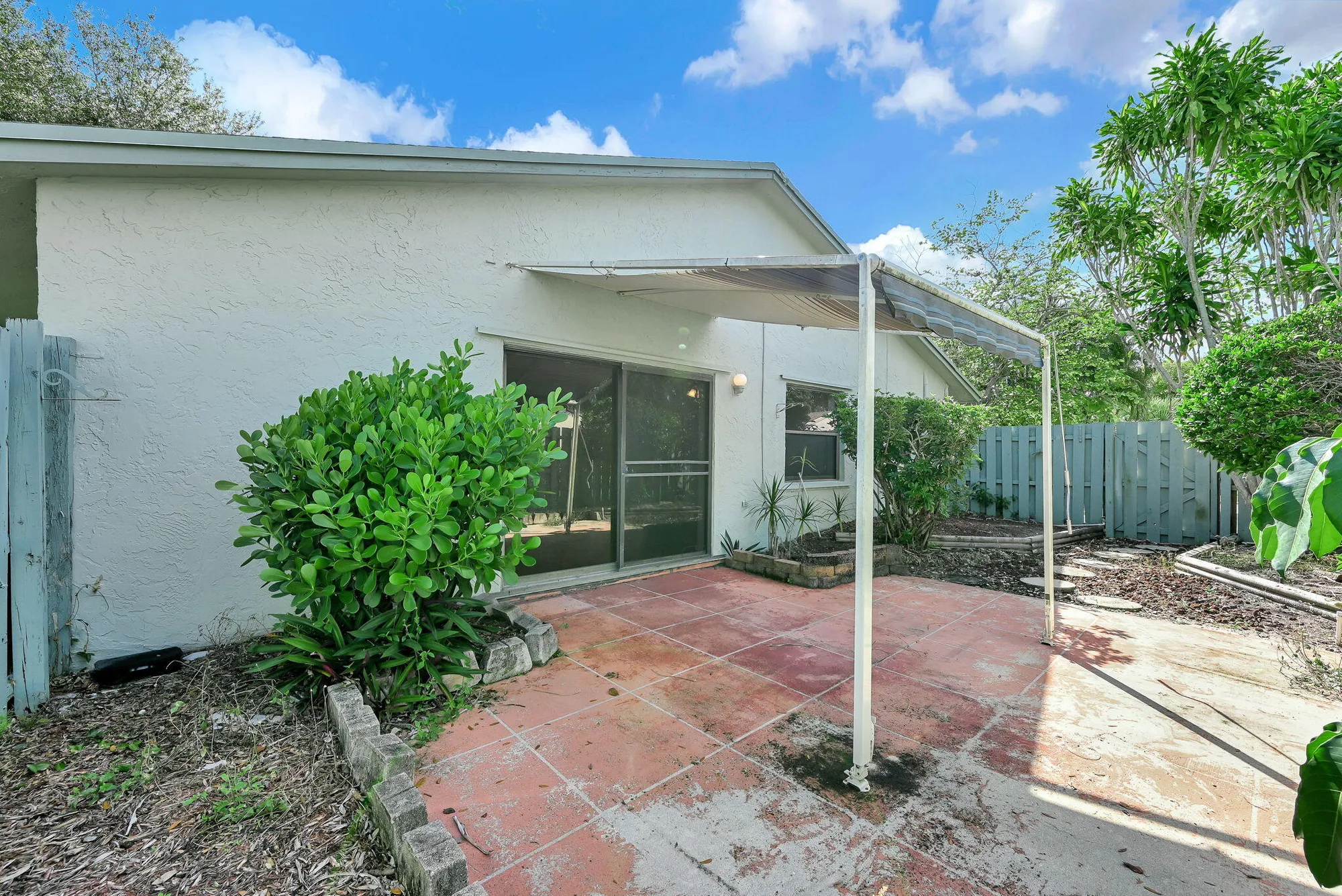 Property Slideshow image 48 of 72 | 866 nw 25th ave, Delray Beach, FL, 33445