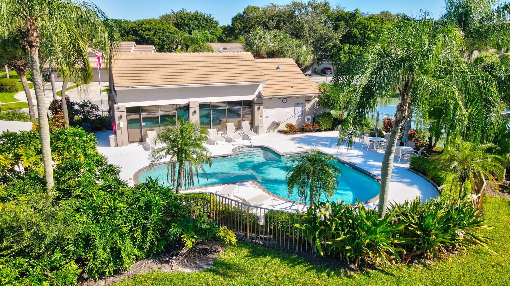 Property Slideshow image 32 of 34 | 4785 brighton lakes blvd, Boynton Beach, FL, 33436