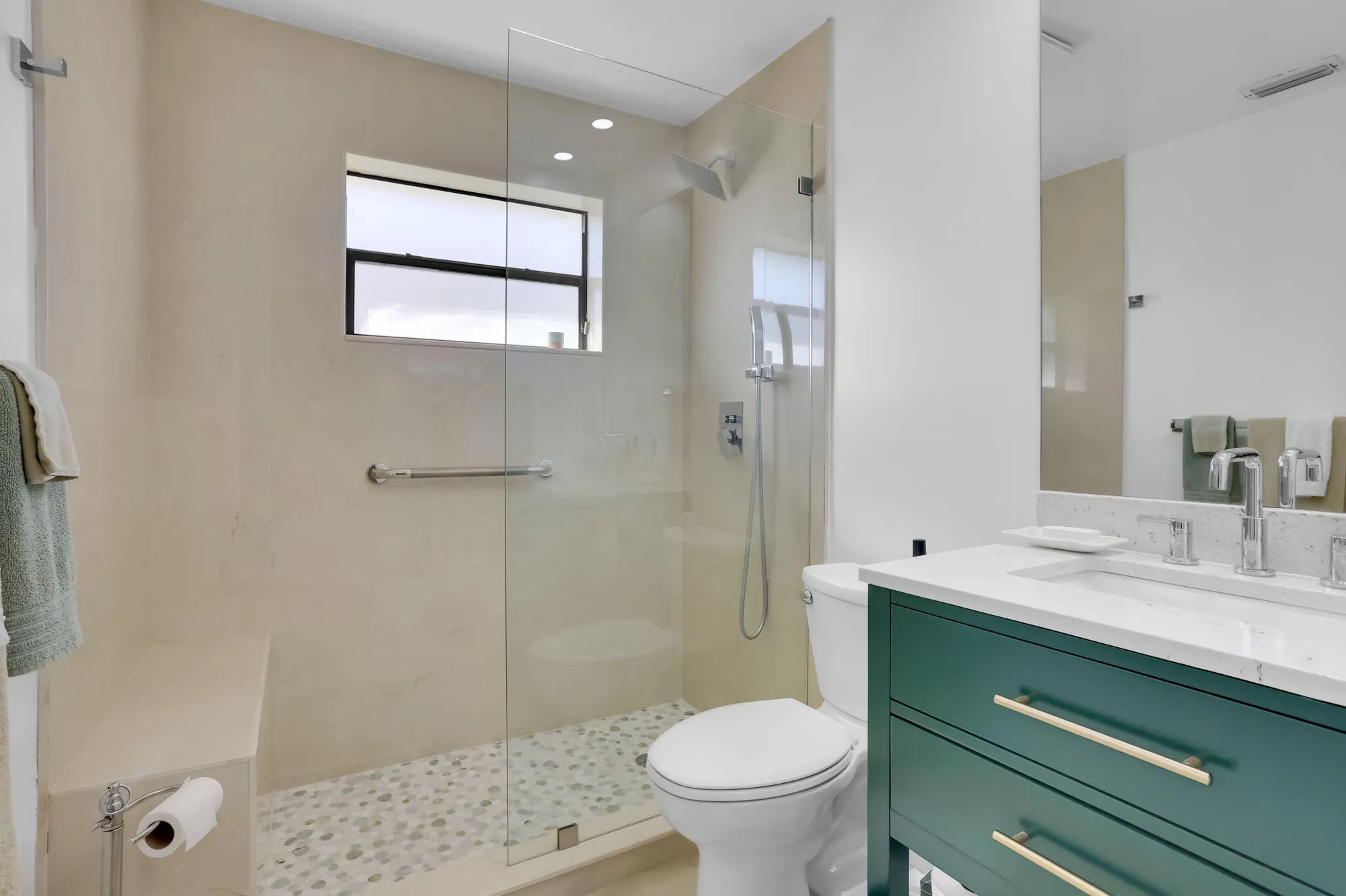 Property Slideshow image 15 of 34 | 4785 brighton lakes blvd, Boynton Beach, FL, 33436