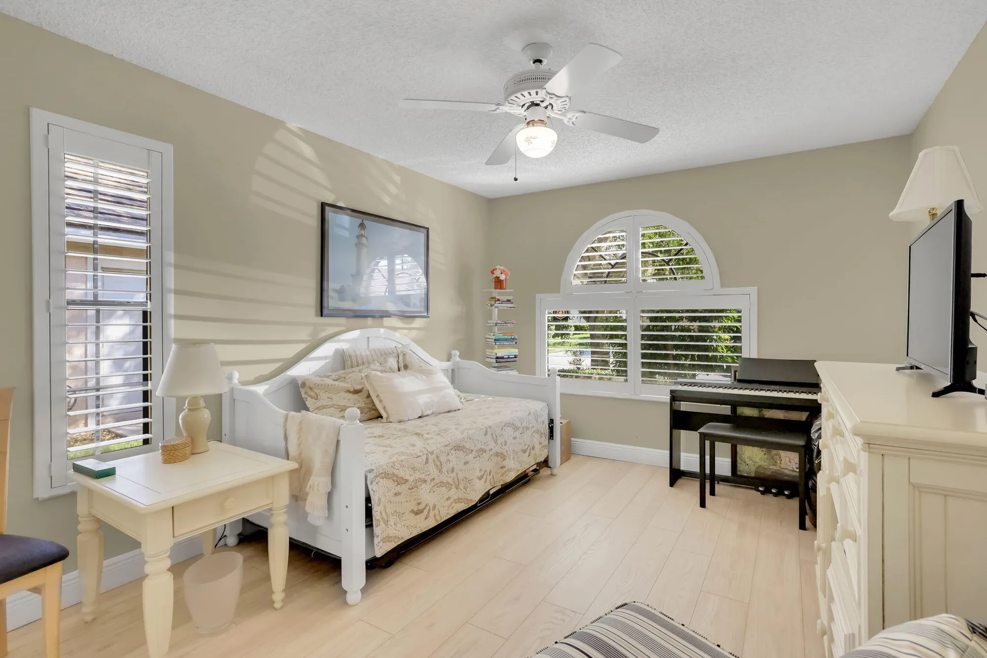 Property Slideshow image 14 of 34 | 4785 brighton lakes blvd, Boynton Beach, FL, 33436
