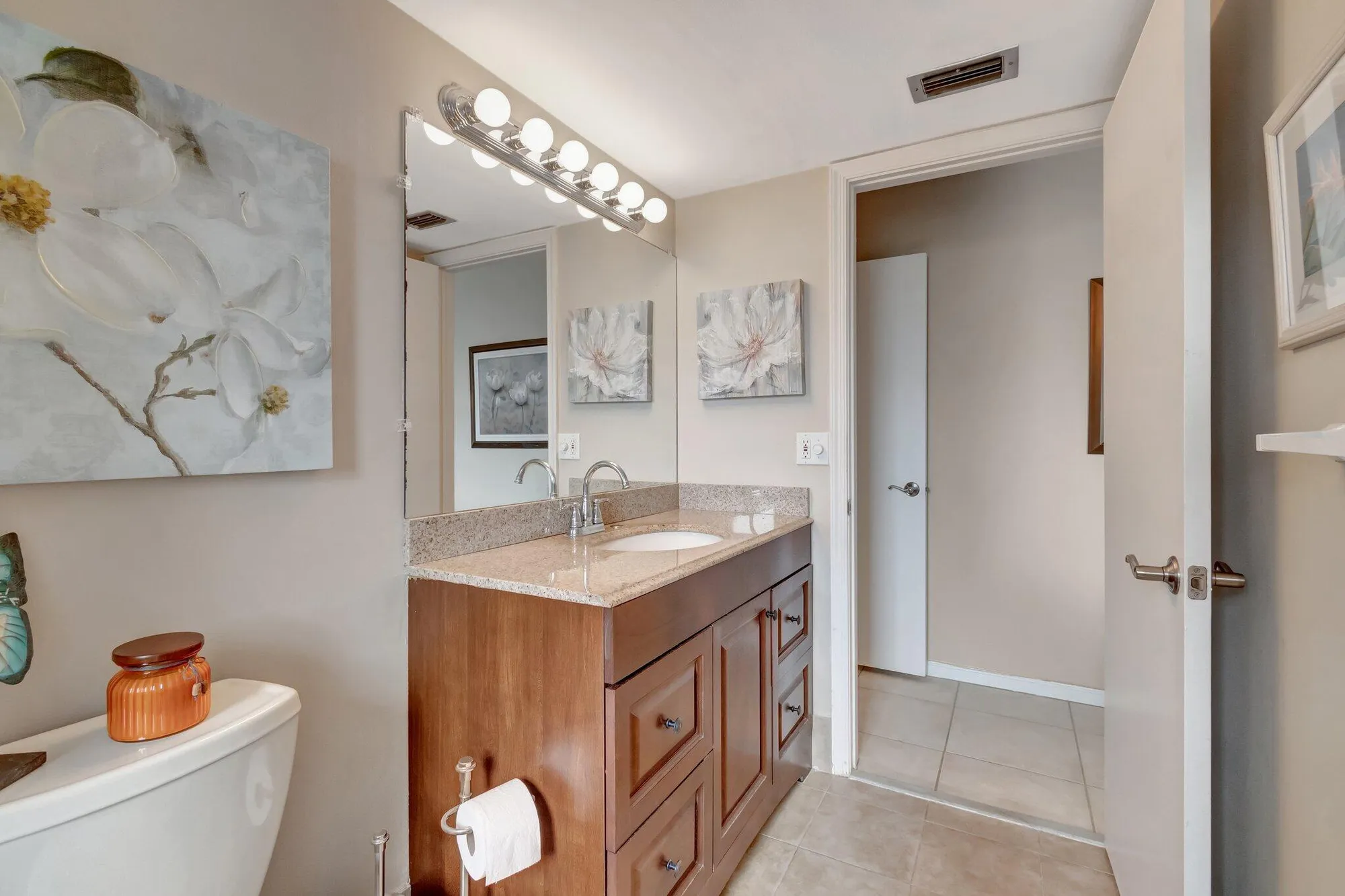 Property Slideshow image 18 of 46 | 14747 cumberland dr, Delray Beach, FL, 33446