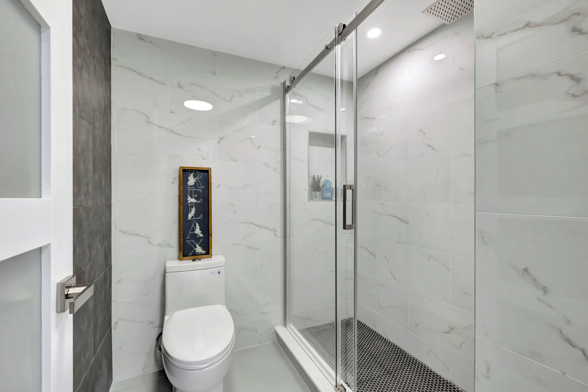 Property Slideshow image 19 of 68 | 7898 eastlake dr apt 7d, Boca Raton, FL, 33433