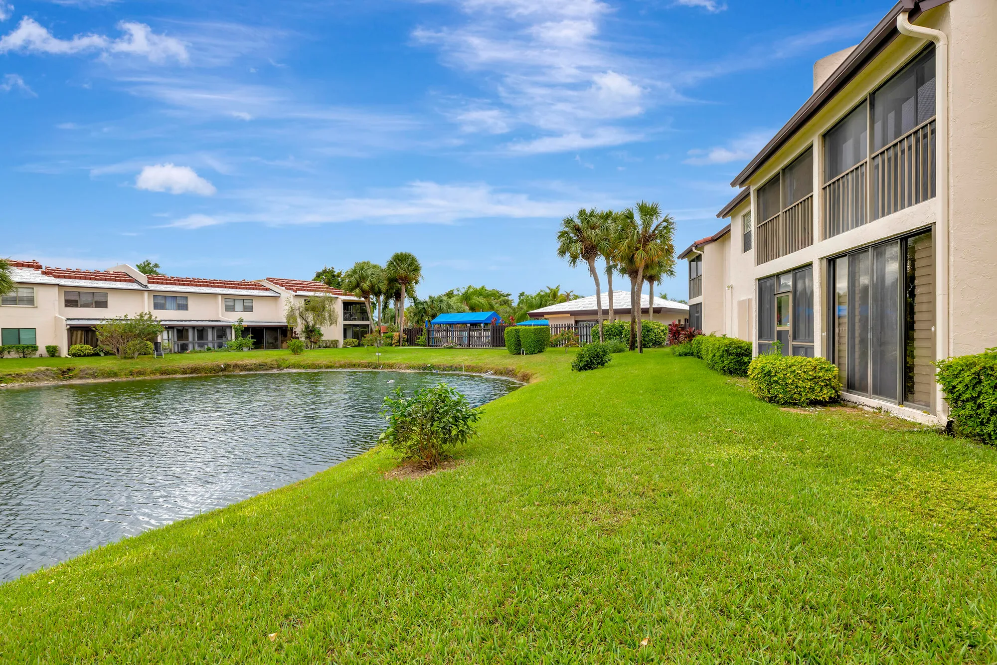 Property Slideshow image 44 of 68 | 7898 eastlake dr apt 7d, Boca Raton, FL, 33433
