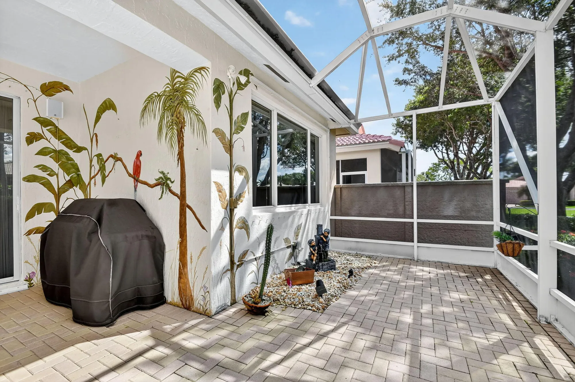 Property Slideshow image 45 of 86 | 2325 sapphire cir, West Palm Beach, FL, 33411