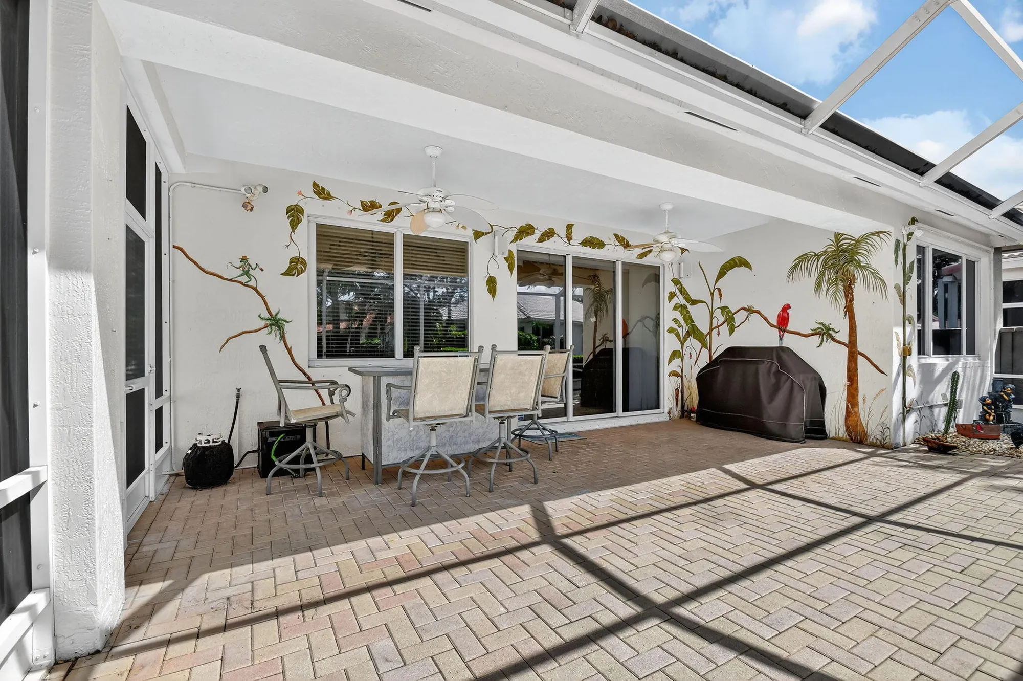 Property Slideshow image 43 of 86 | 2325 sapphire cir, West Palm Beach, FL, 33411