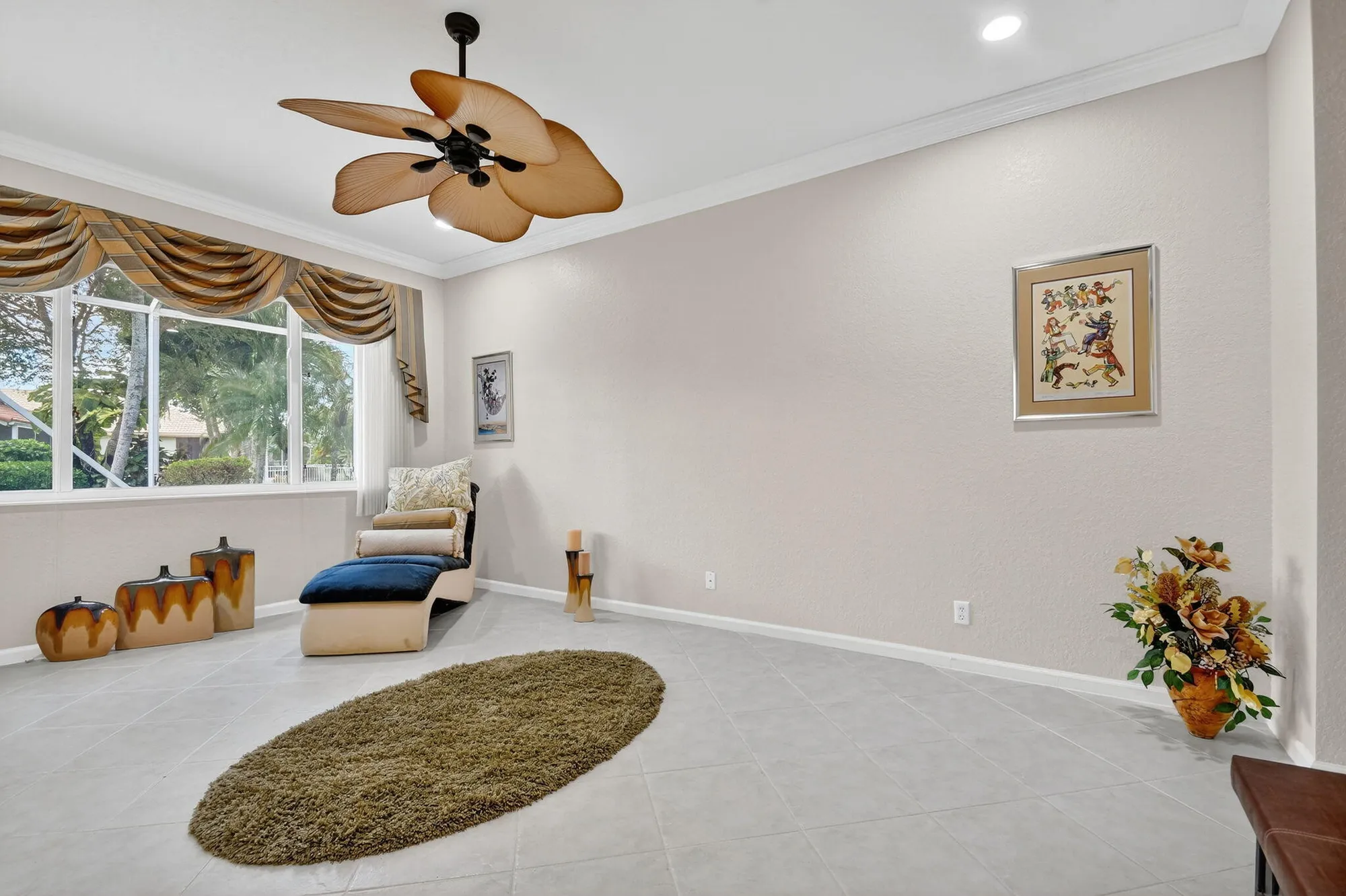 Property Slideshow image 24 of 86 | 2325 sapphire cir, West Palm Beach, FL, 33411