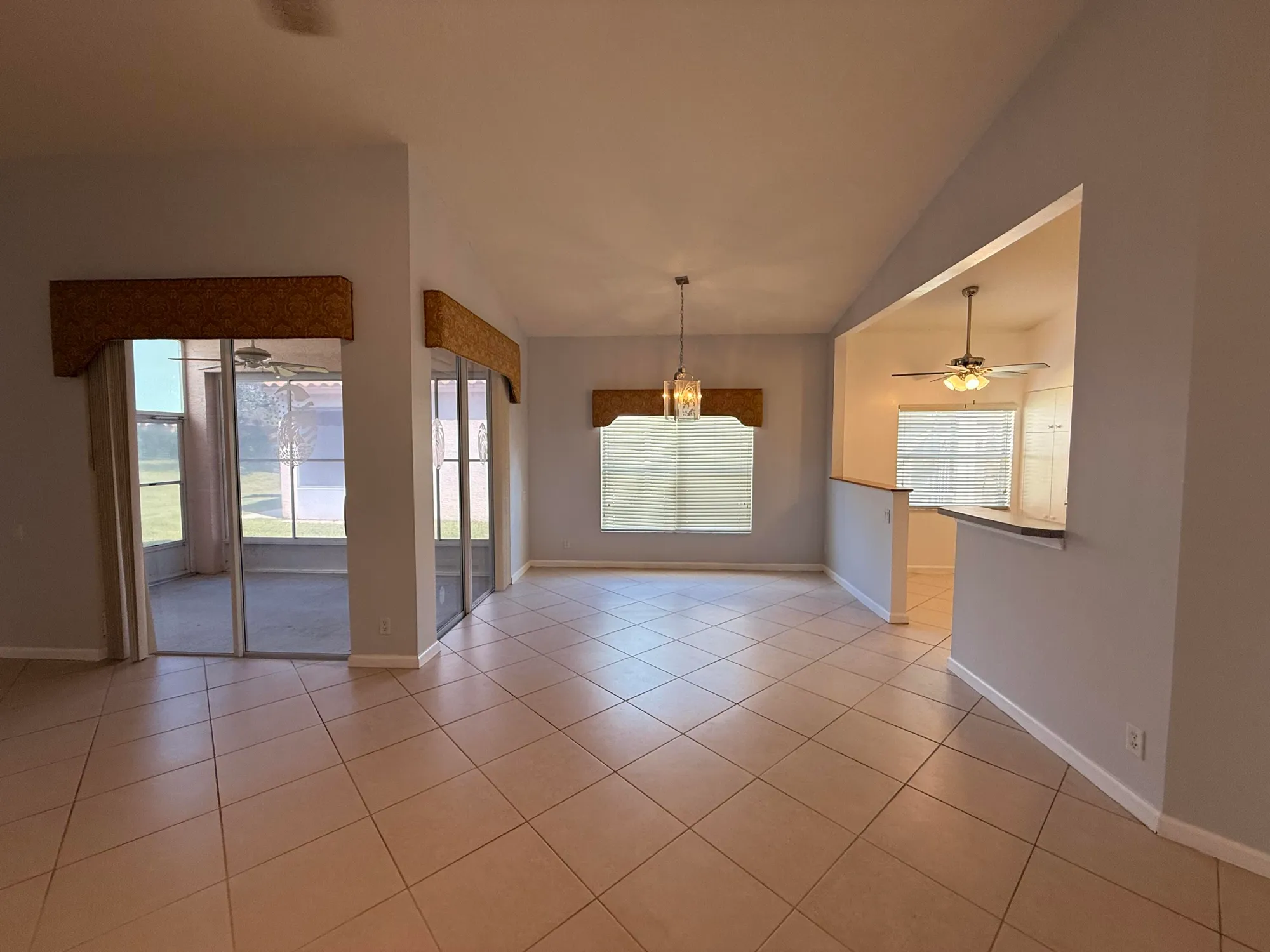 Property Slideshow image 5 of 27 | 633 nw whitfield way, Port Saint Lucie, FL, 34986
