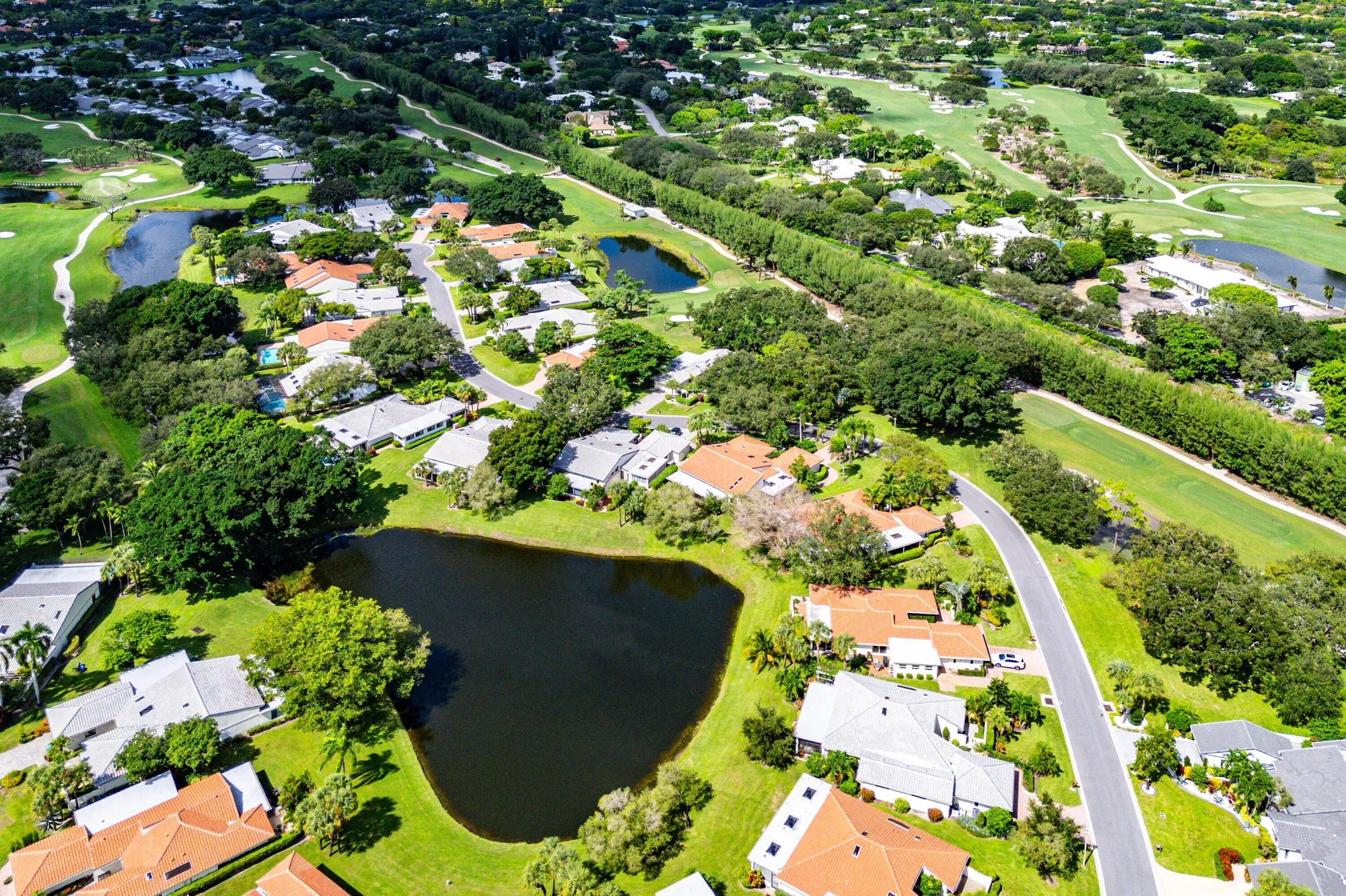 Property Slideshow image 57 of 84 | 30 hampshire ln, Boynton Beach, FL, 33436