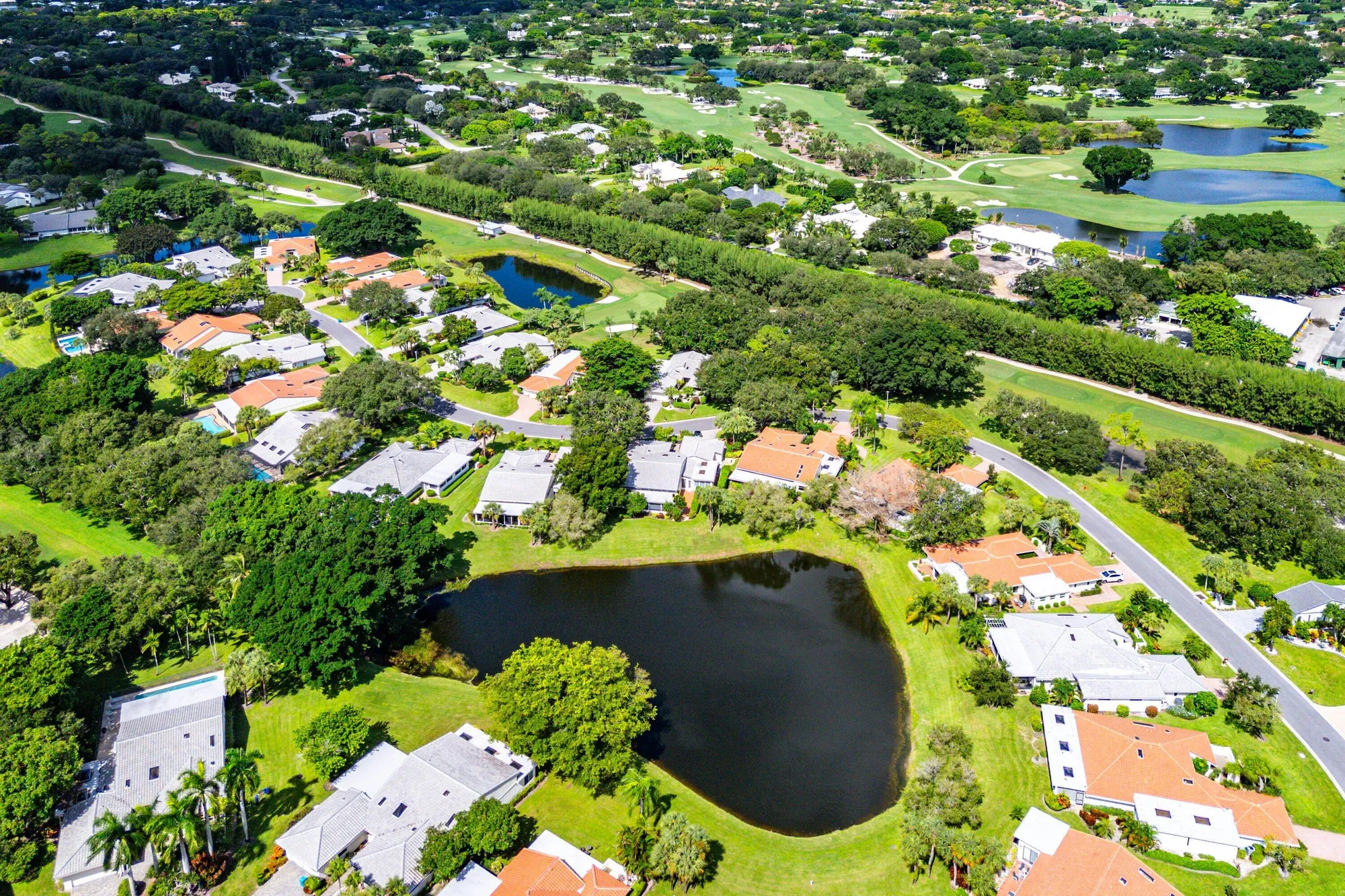 Property Slideshow image 59 of 84 | 30 hampshire ln, Boynton Beach, FL, 33436