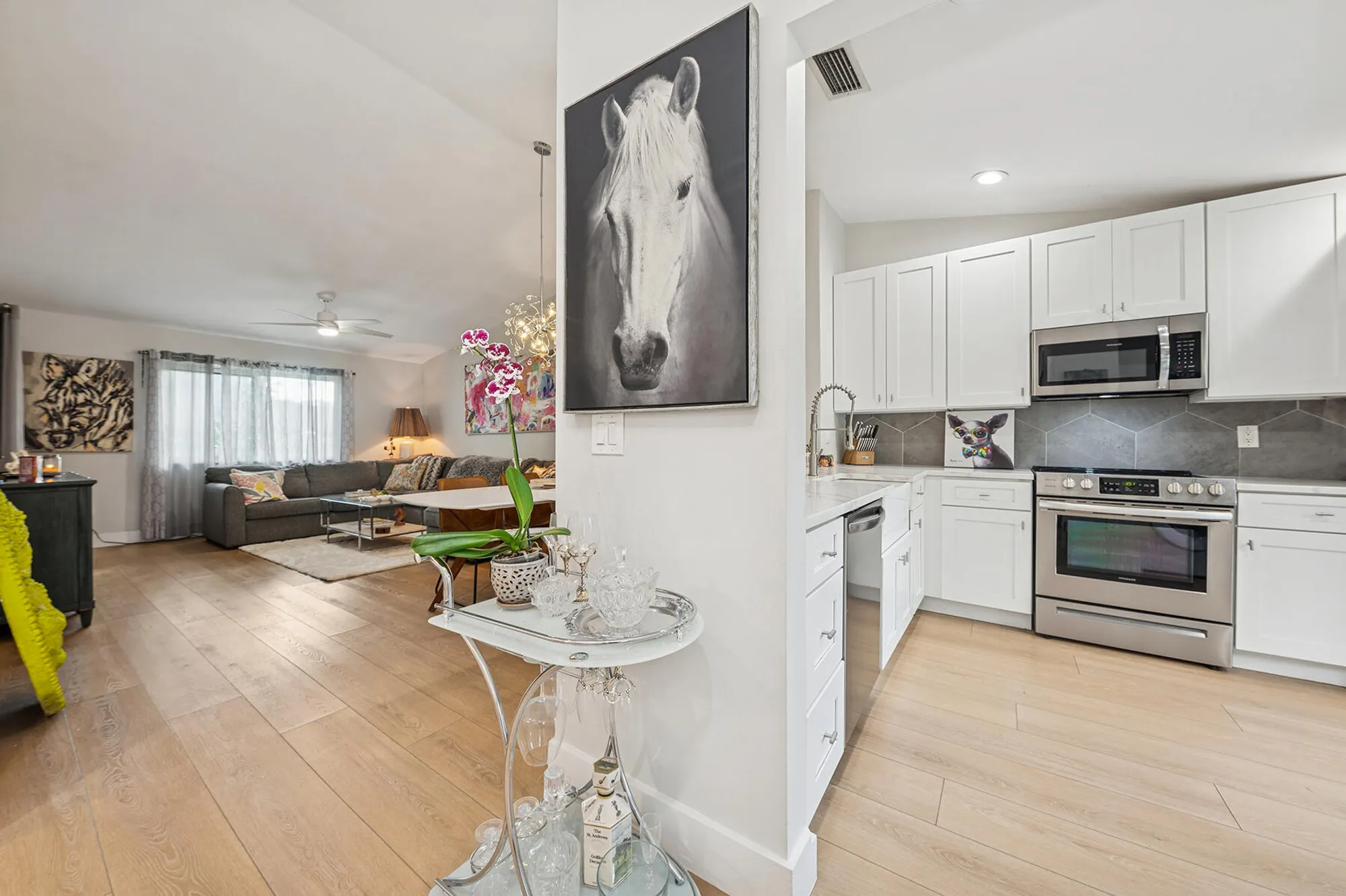 Property Slideshow image 6 of 23 | 441 midsummer ct, Royal Palm Beach, FL, 33411