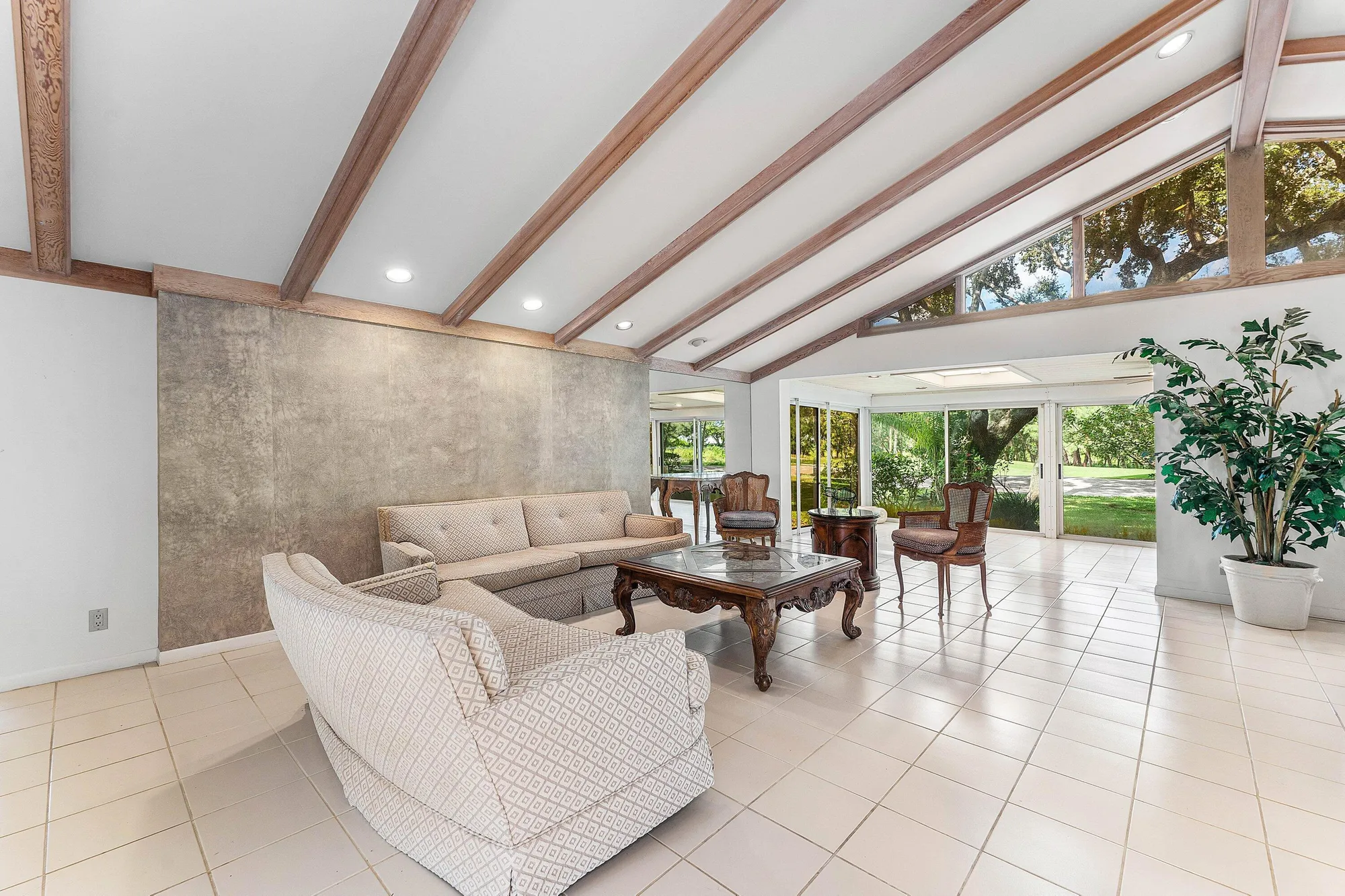 Property Slideshow image 9 of 84 | 30 hampshire ln, Boynton Beach, FL, 33436