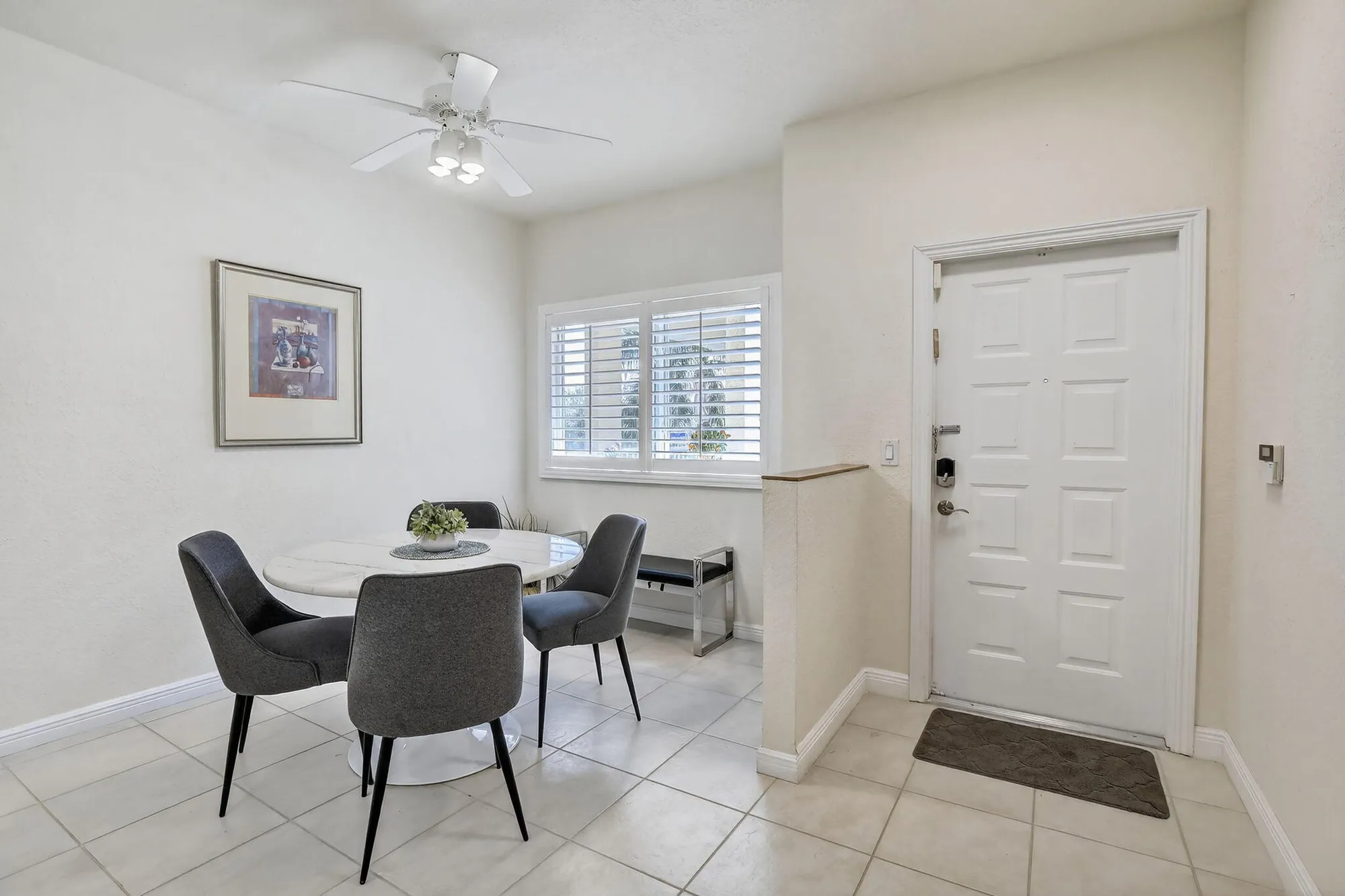 Property Slideshow image 4 of 34 | 7635 southampton ter 312, Tamarac, FL, 33321