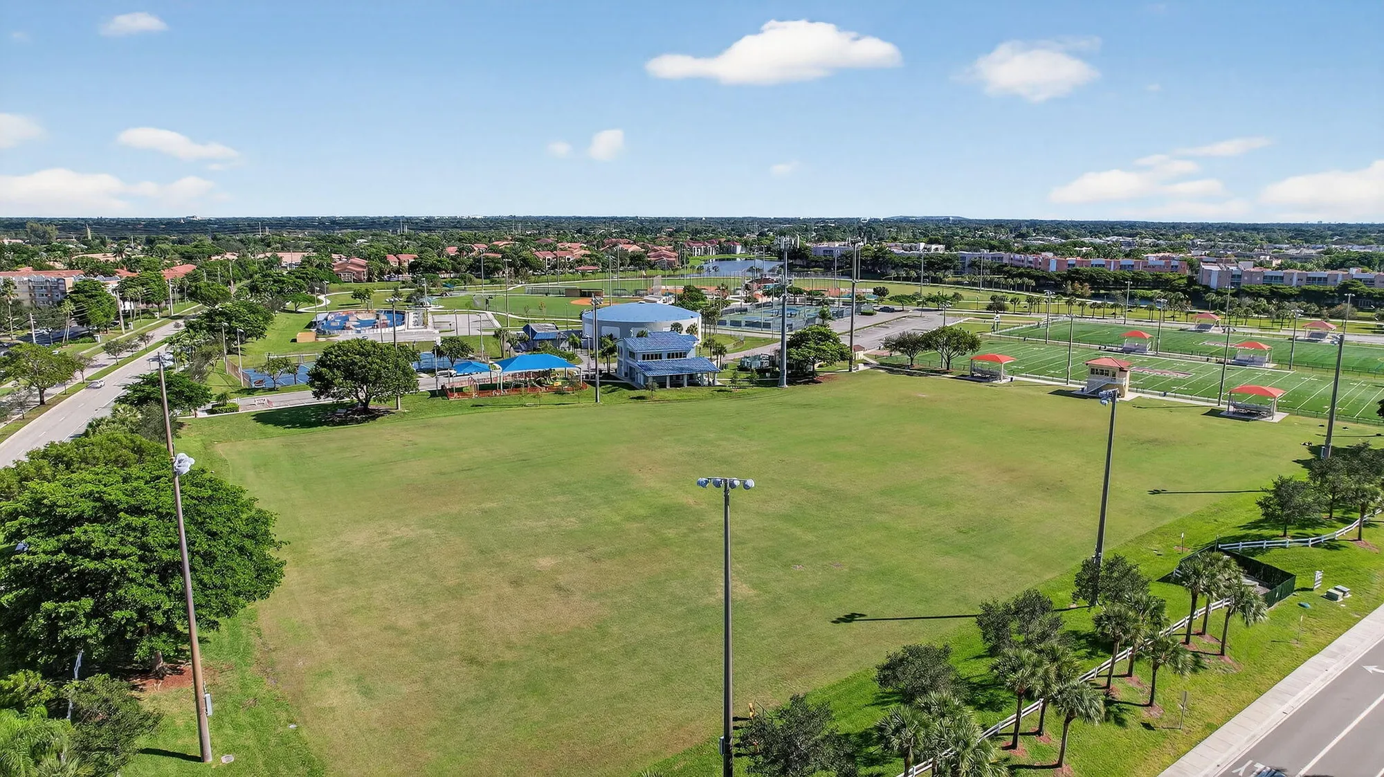 Property Slideshow image 28 of 34 | 7635 southampton ter 312, Tamarac, FL, 33321